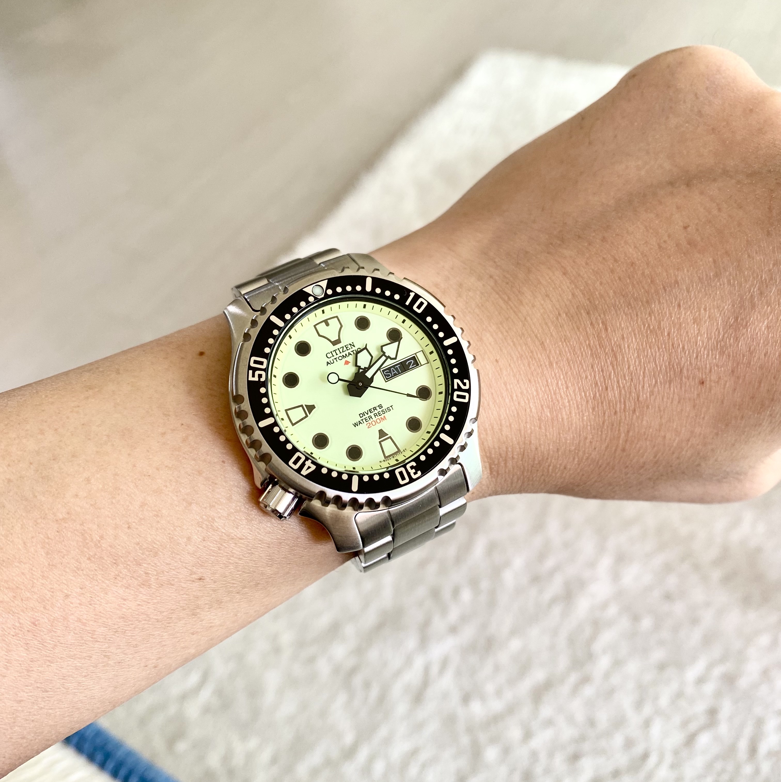 Citizen Promaster Diver Automatic 200M 42mm Stainless Steel Beige 착용 스타일