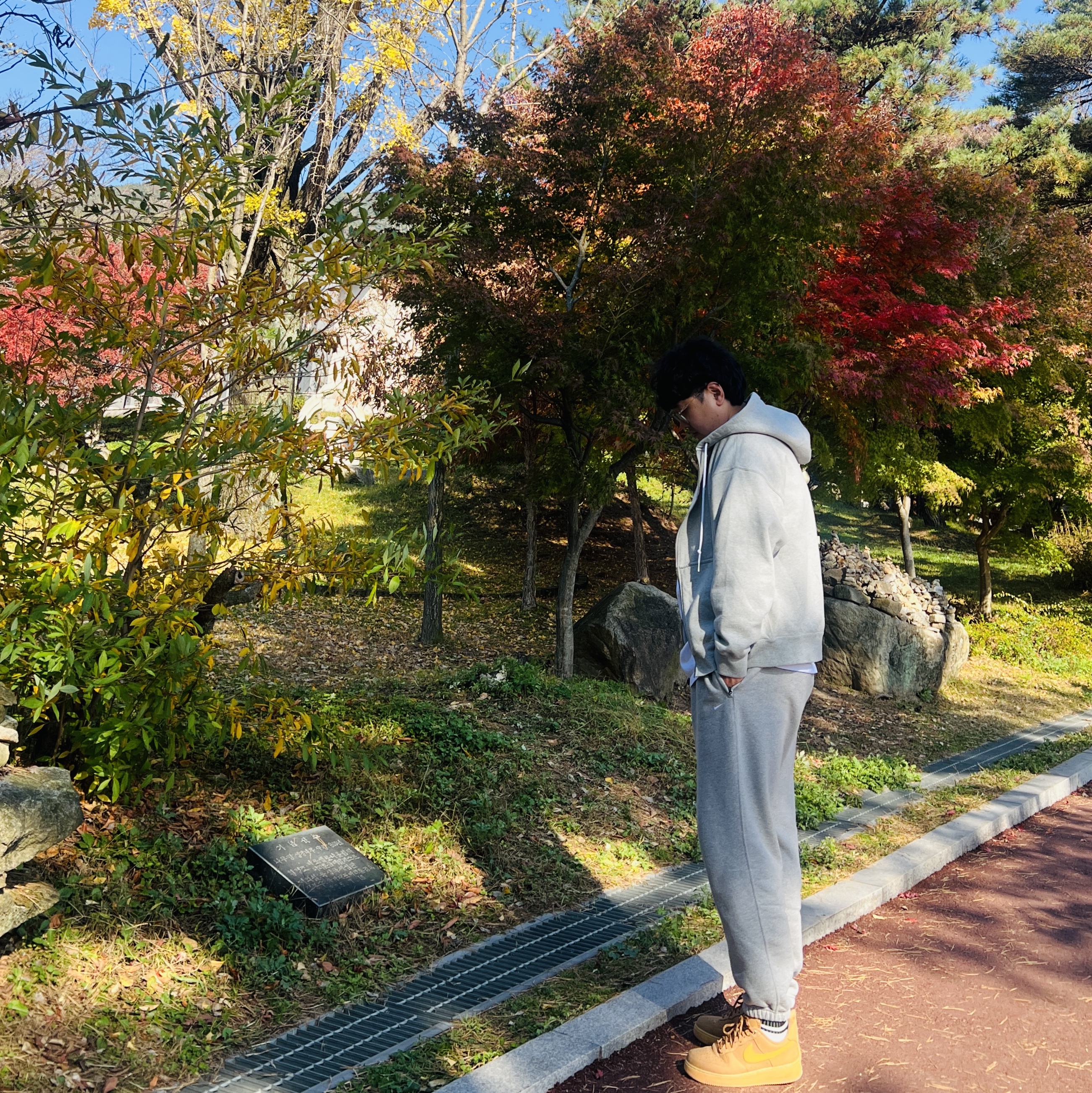 Nike NRG Solo Swoosh Fleece Pants Dark Grey Heather - US/EU, Nike NRG Solo Swoosh Full Zip Hoodie Dark Grey Heather - Asia 착용 스타일