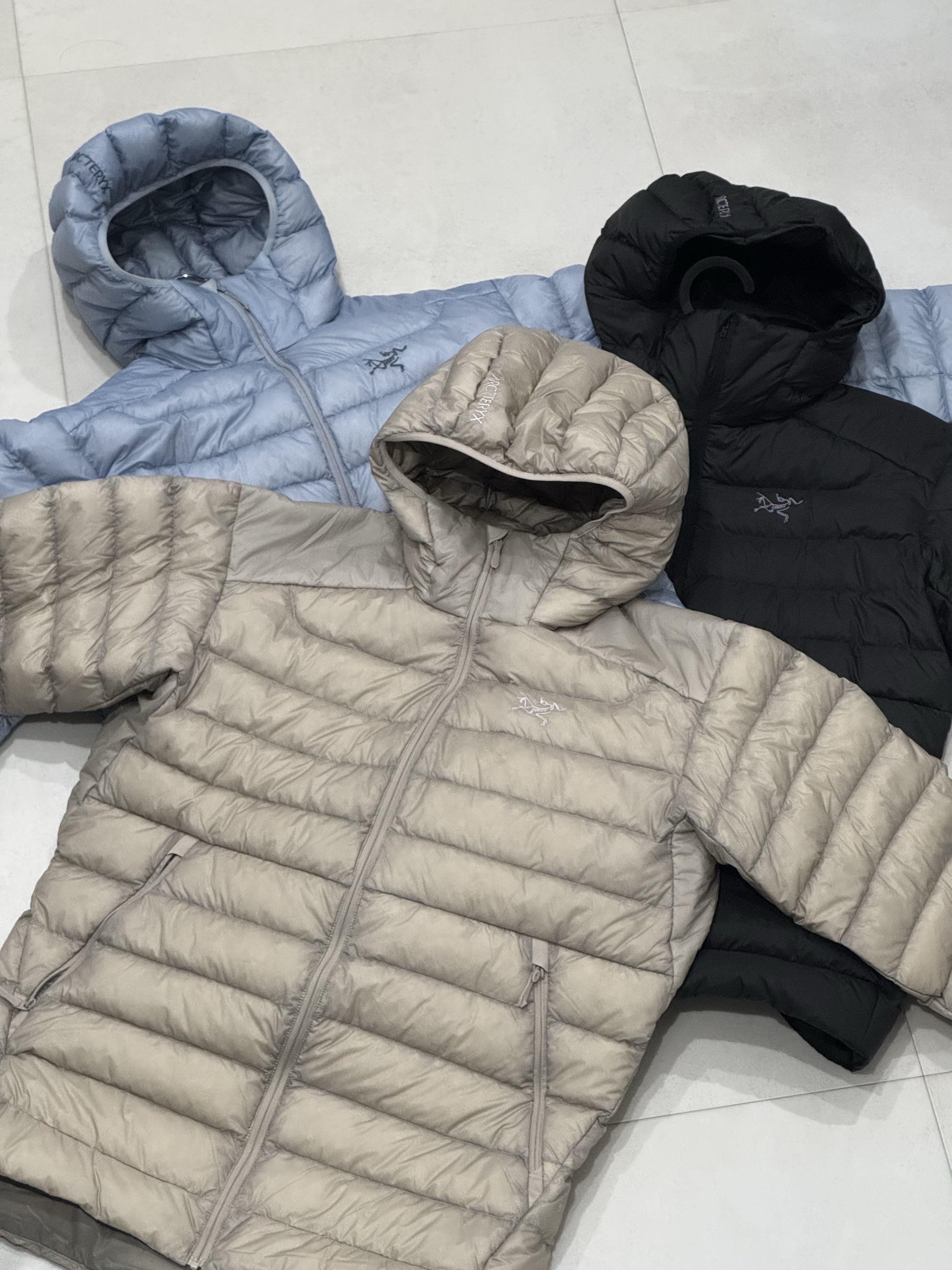 Arc'teryx Cerium Hoody Black, Arc'teryx Cerium Hoody Lucent 착용 스타일