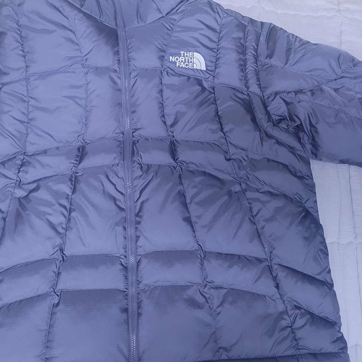 The North Face White Label Wave LT On Ball Jacket Gray, The North Face White Label Wave LT On Ball Jacket Khaki 착용 스타일