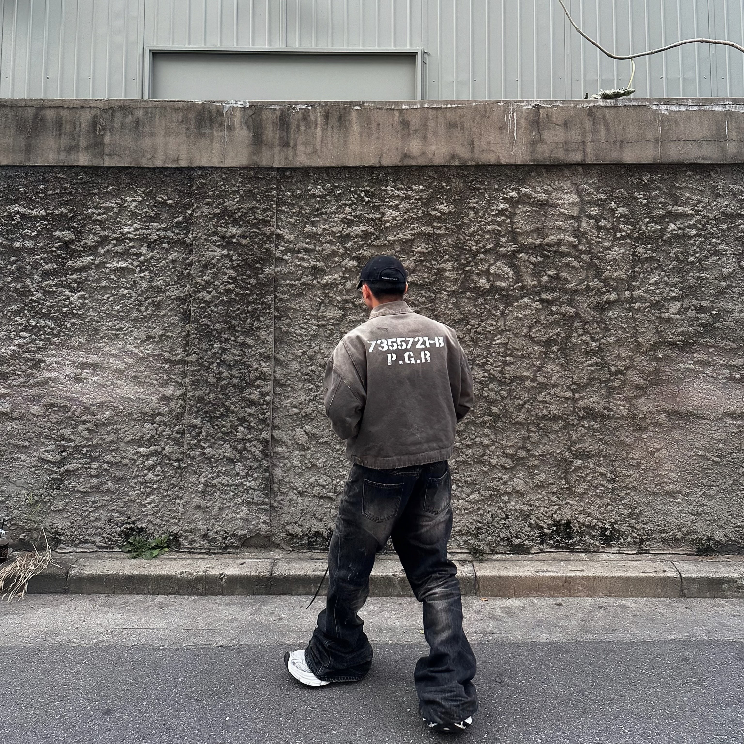 Project G/R Distressed Canvas Work Jacket Brown 착용 스타일