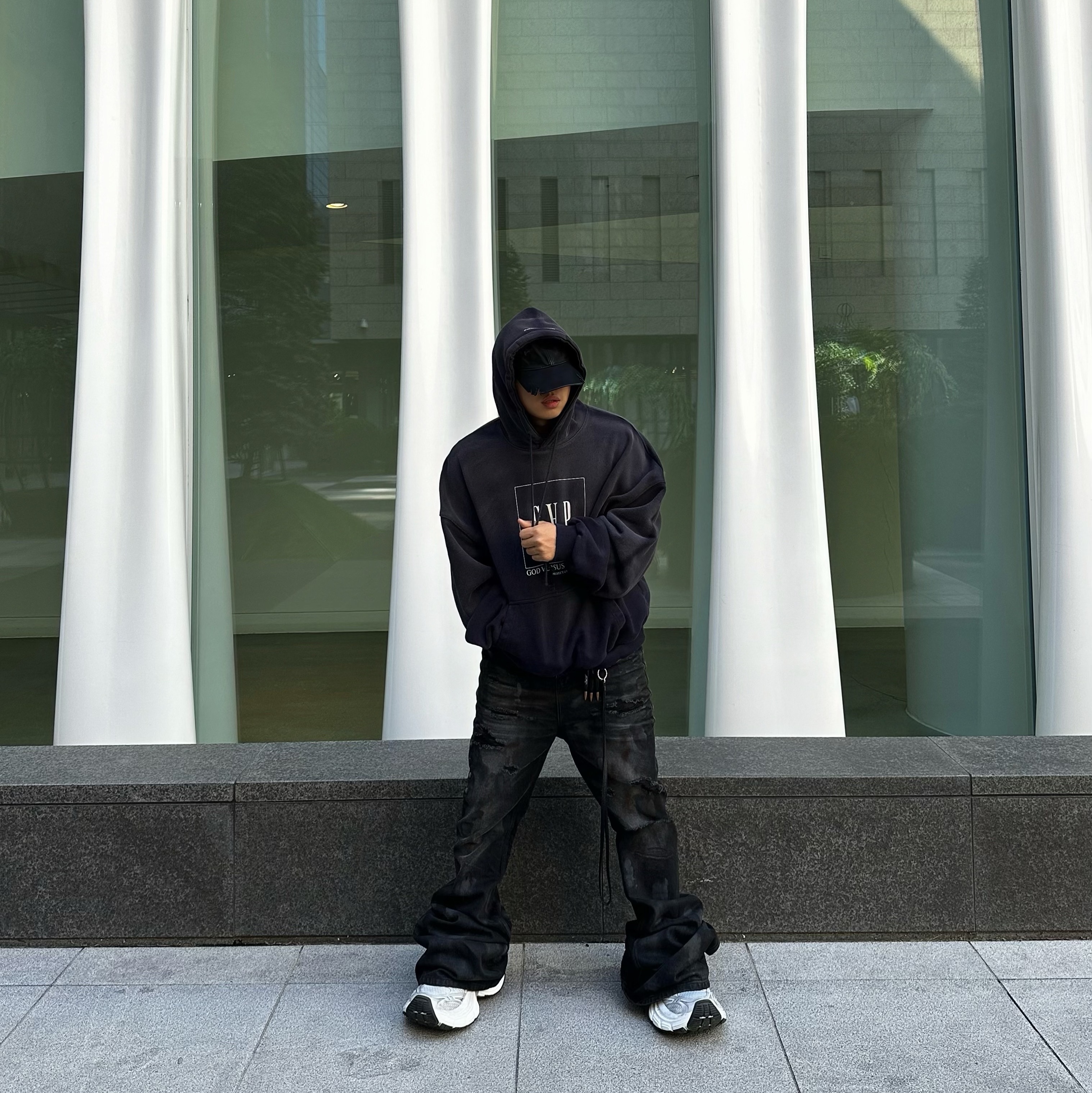 Project G/R GVP Washed Hoodie Navy 착용 스타일
