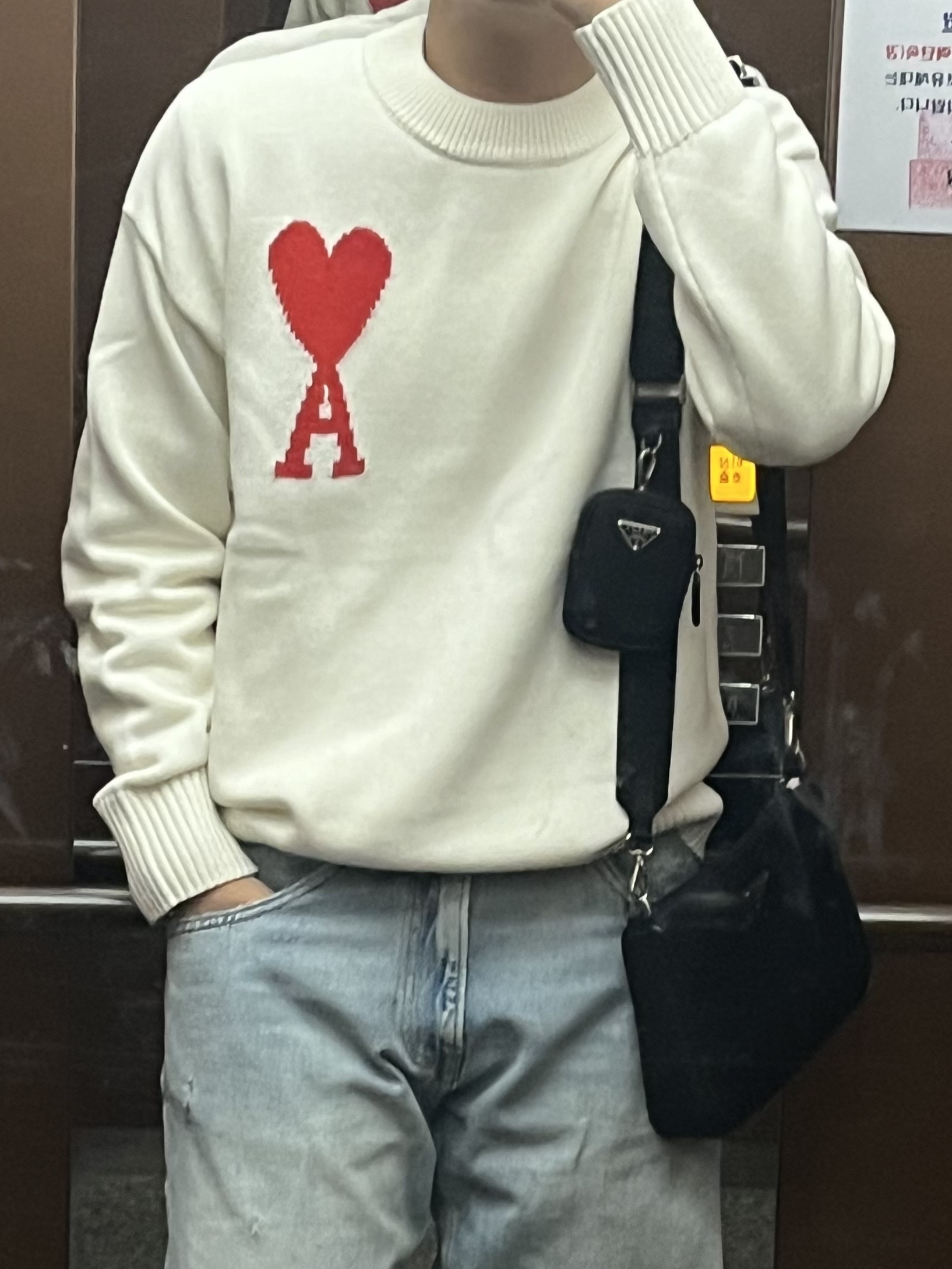 Prada Re-Nylon and Saffiano Leather Shoulder Bag Black, AMI de Coeur Oversize Intarsia Sweater Off White Red 착용 스타일