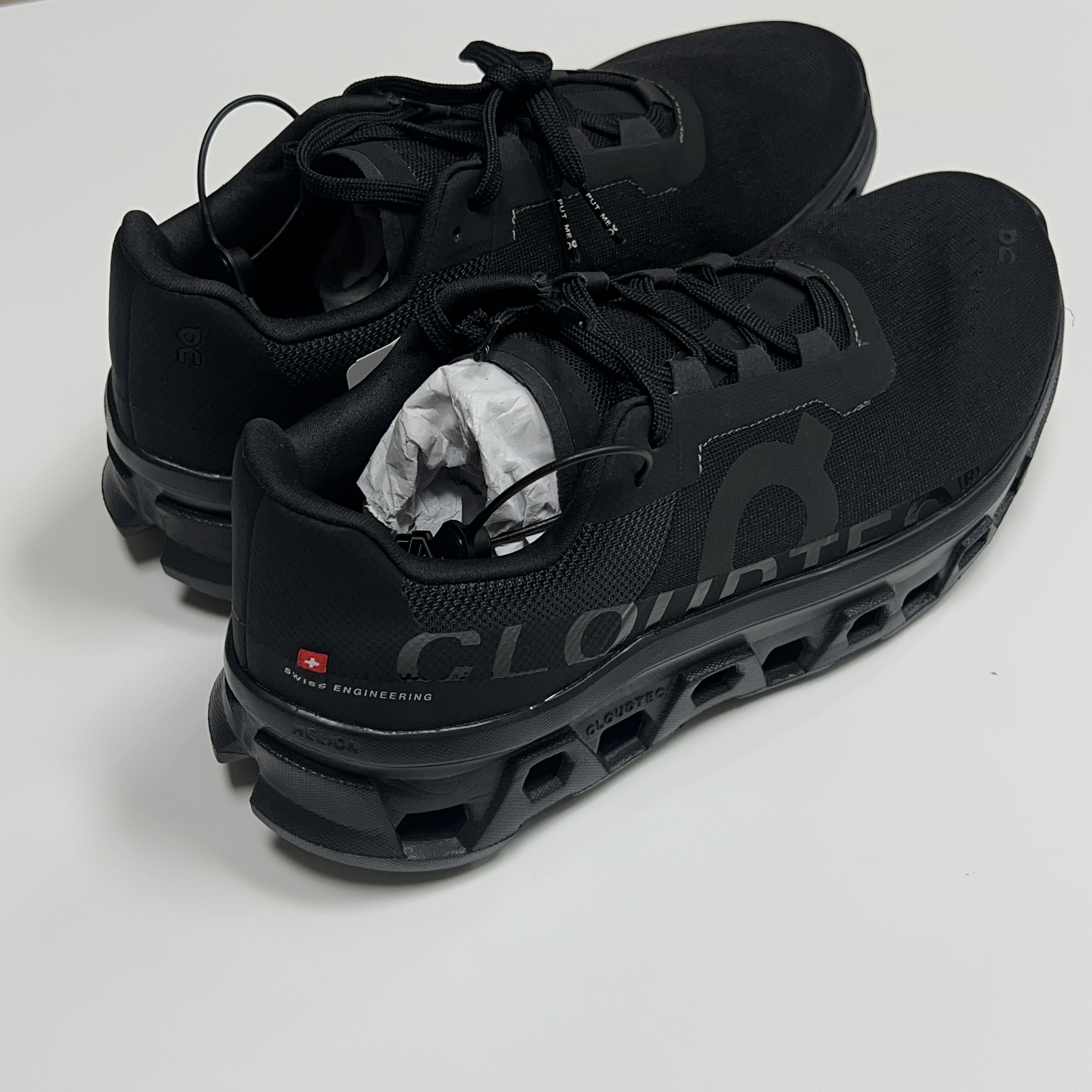 On Running Cloudmonster All Black 착용 스타일 - 2