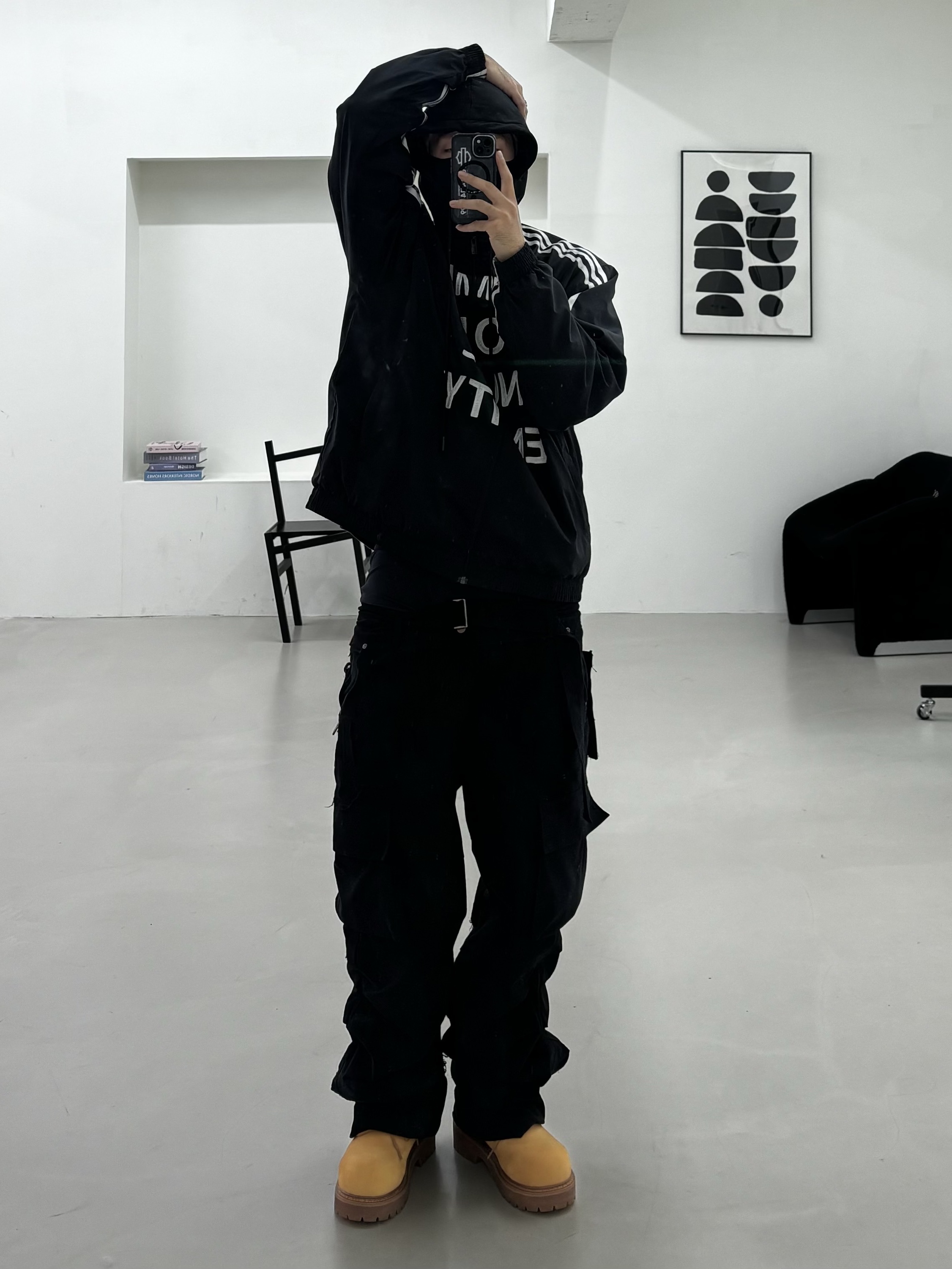 (W) Adidas Adilenium Season 2 Oversized Zip Track Top Gender Neutral Black - KR Sizing, Wapworks Moleskin Belted Cargo Pants Black 착용 스타일 - 1