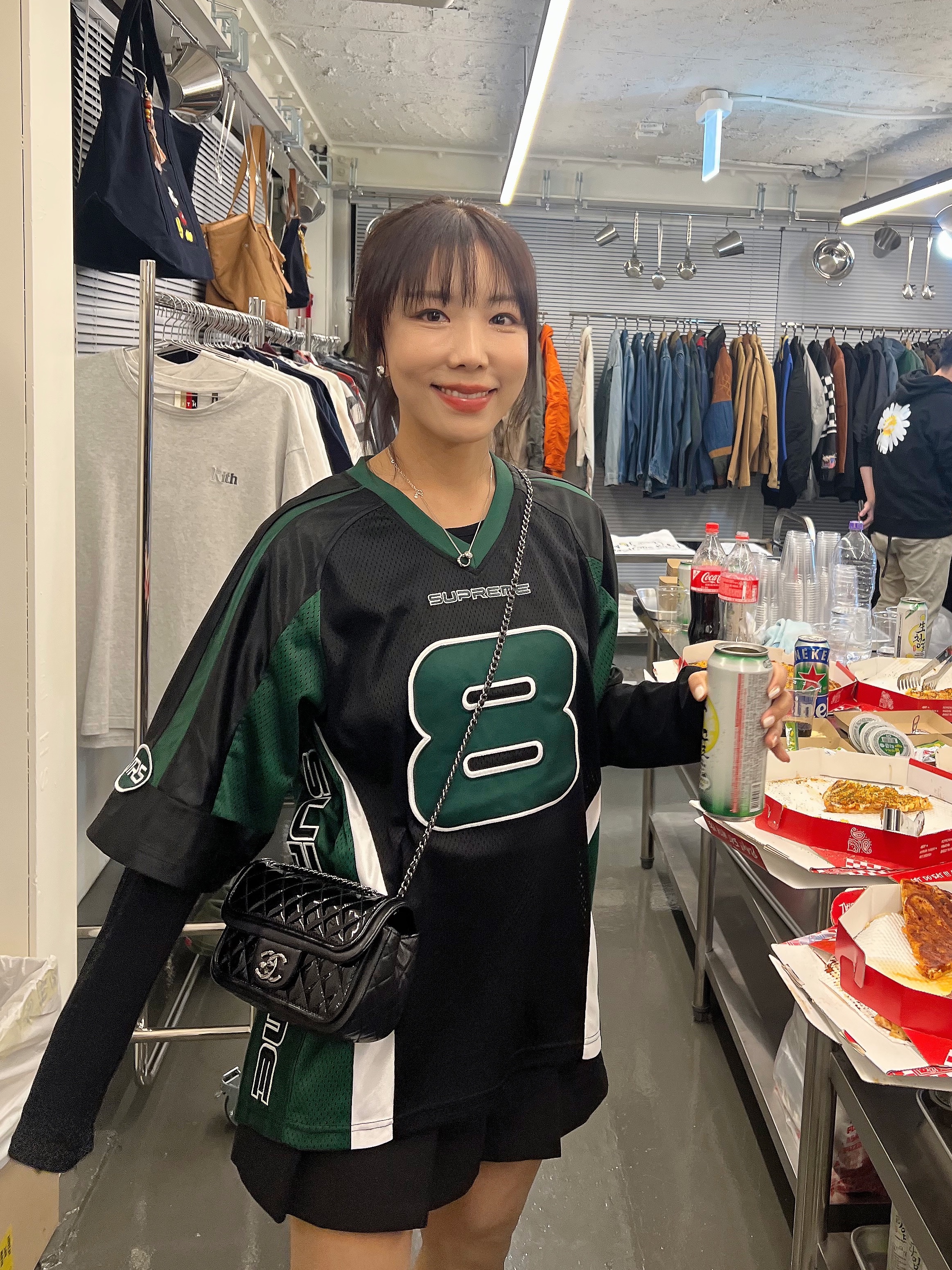 Supreme x Martine Rose Football Jersey Black - 24FW, Nike x Supreme Air Force 1 Low Black 착용 스타일 - 2