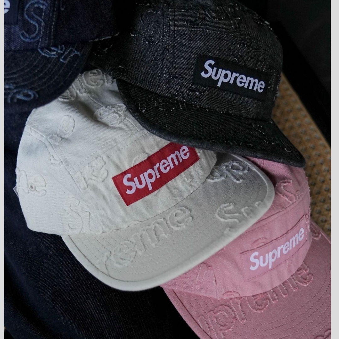 Supreme Lasered Denim Camp Cap Pink - 24FW, Supreme Lasered Denim Camp Cap Navy - 24FW 착용 스타일 - 5