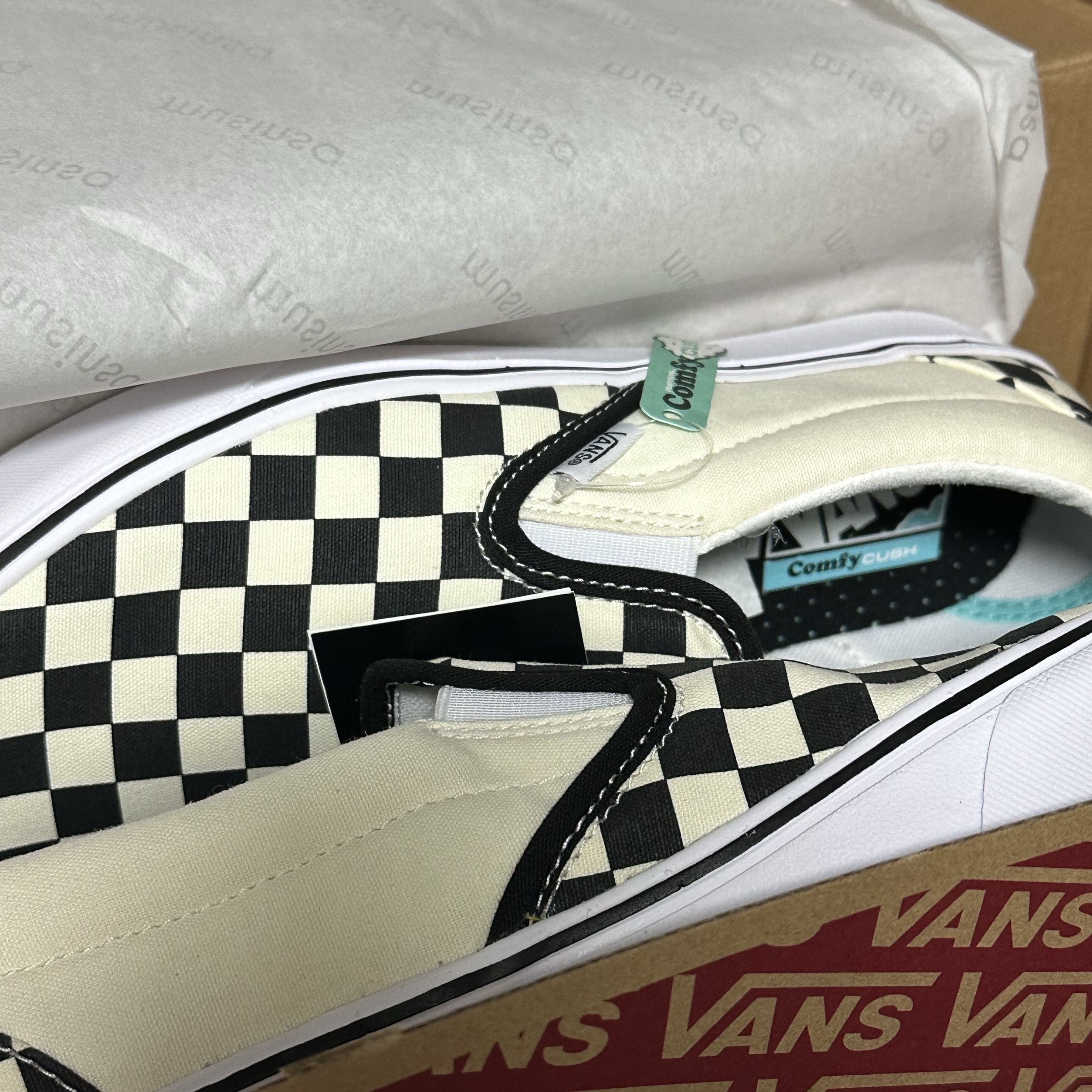 Vans Slip-On Checkerboard 착용 스타일