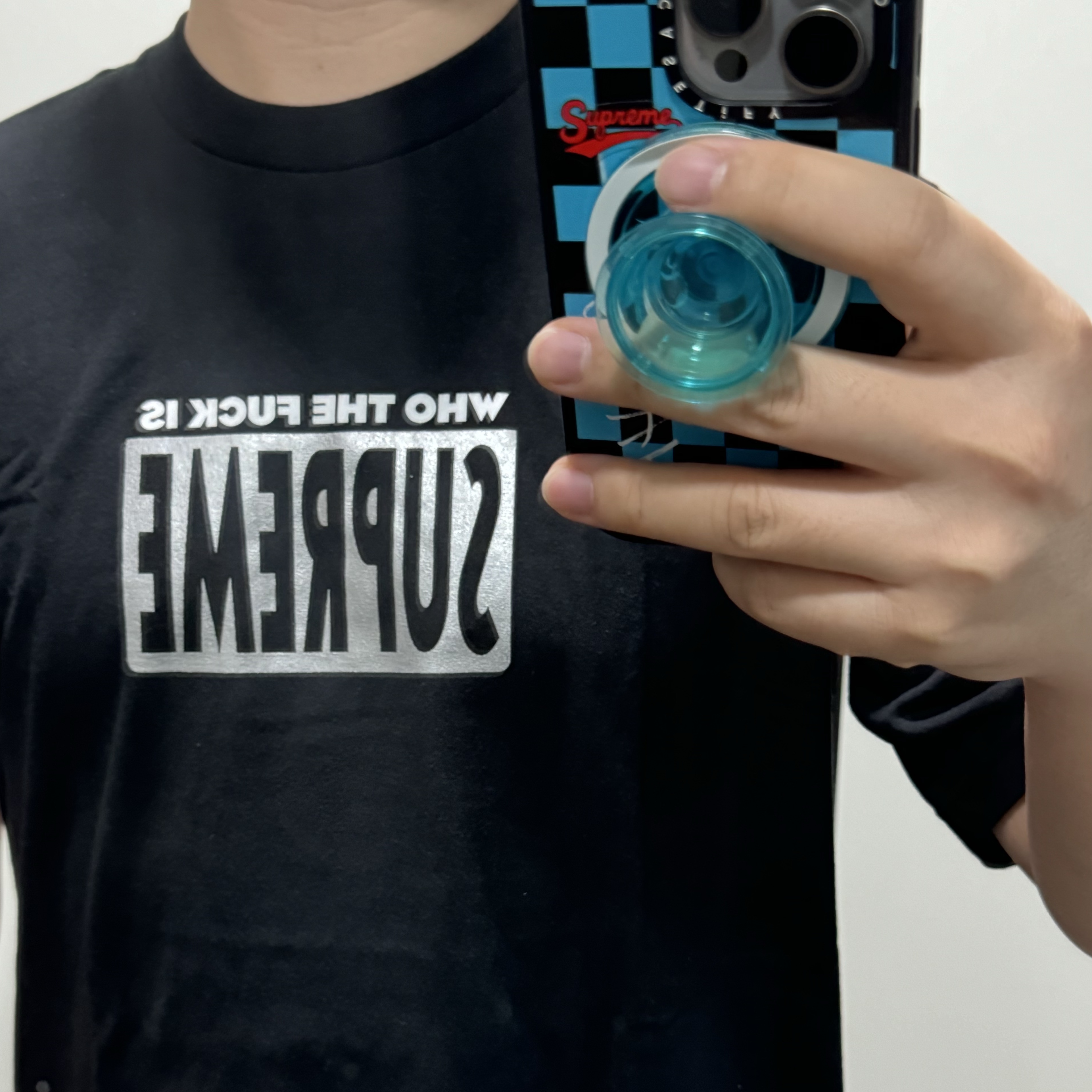 Supreme Who The Fuck T-Shirt Black - 19SS 착용 스타일