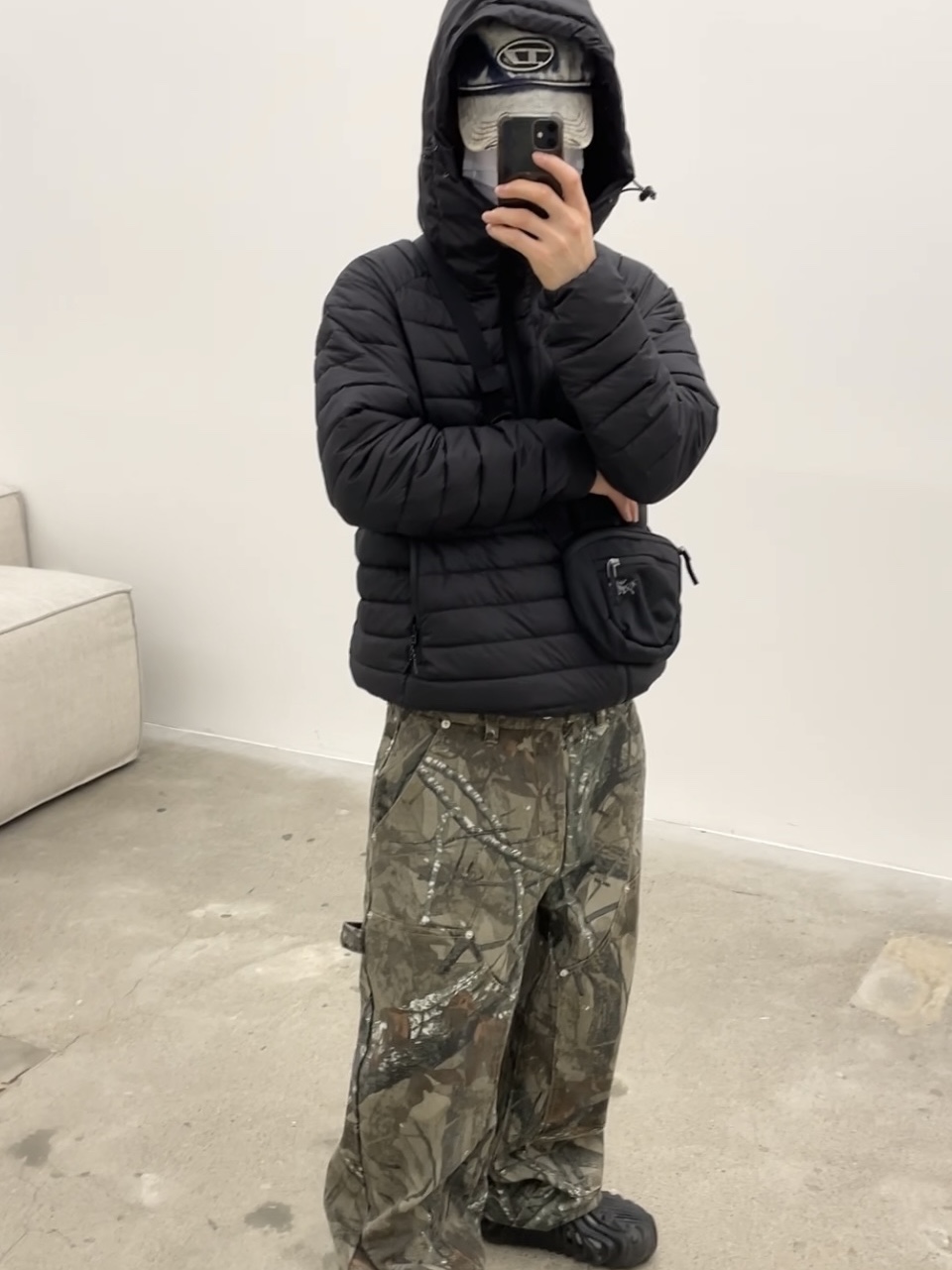 Arc'teryx Mantis 2 Waistpack Black, Diesel C-Seymon Treated Denim Baseball Cap Blue White 착용 스타일 - 1