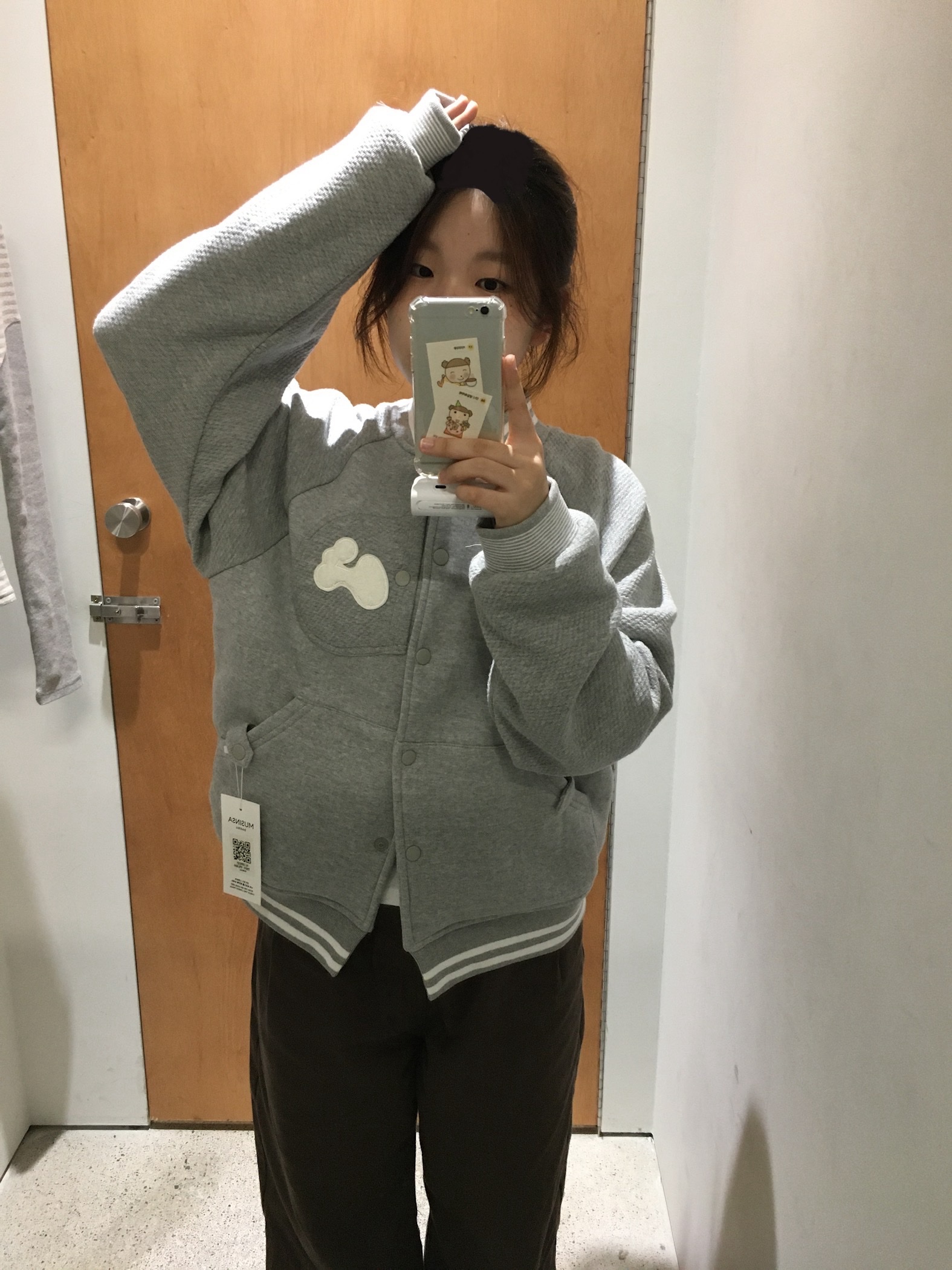 [KREAM 단독] Safarispot Women 1/2 Basic Safari Hoodie Black, [KREAM 단독] Safarispot Women 1/2 Basic Safari Hoodie White 착용 스타일 - 6