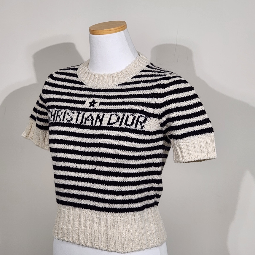 (W) Dior Mariniere Short-Sleeved Sweater Ecru Black 착용 스타일 - 2