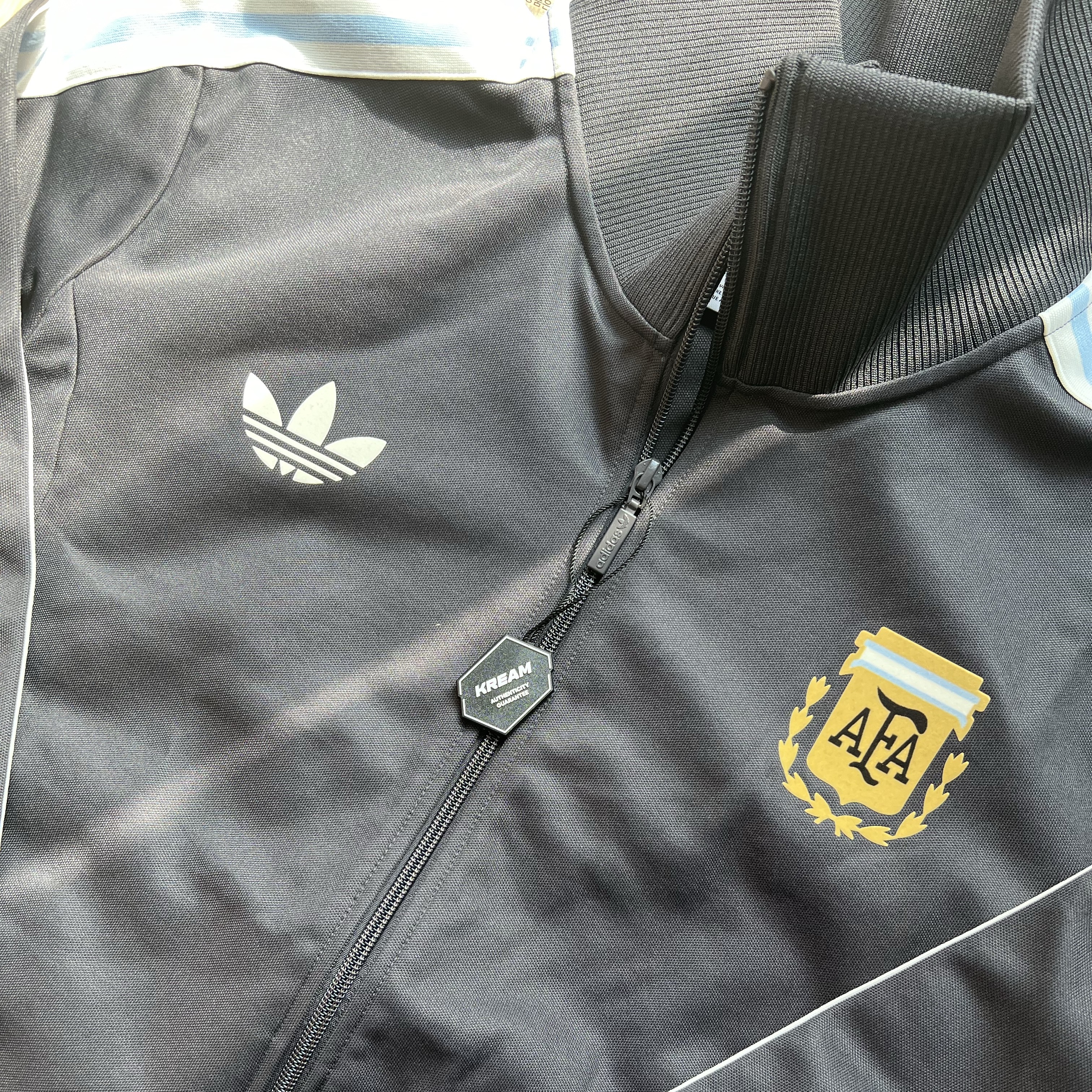 Adidas Argentina Beckenbauer Track Top Utility Black - KR Sizing 착용 스타일