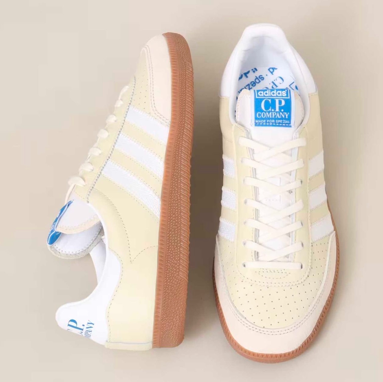 Adidas x C.P. Company Wimberly Spezial Sand Cloud White 착용 스타일 - 6