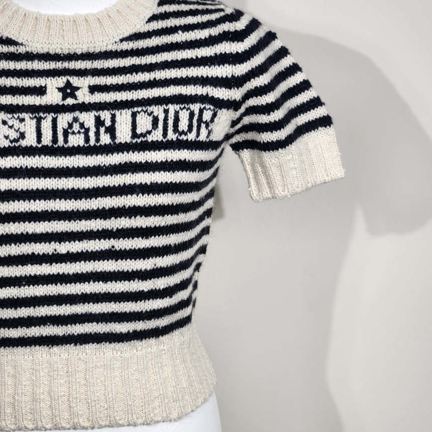 (W) Dior Mariniere Short-Sleeved Sweater Ecru Black 착용 스타일 - 4