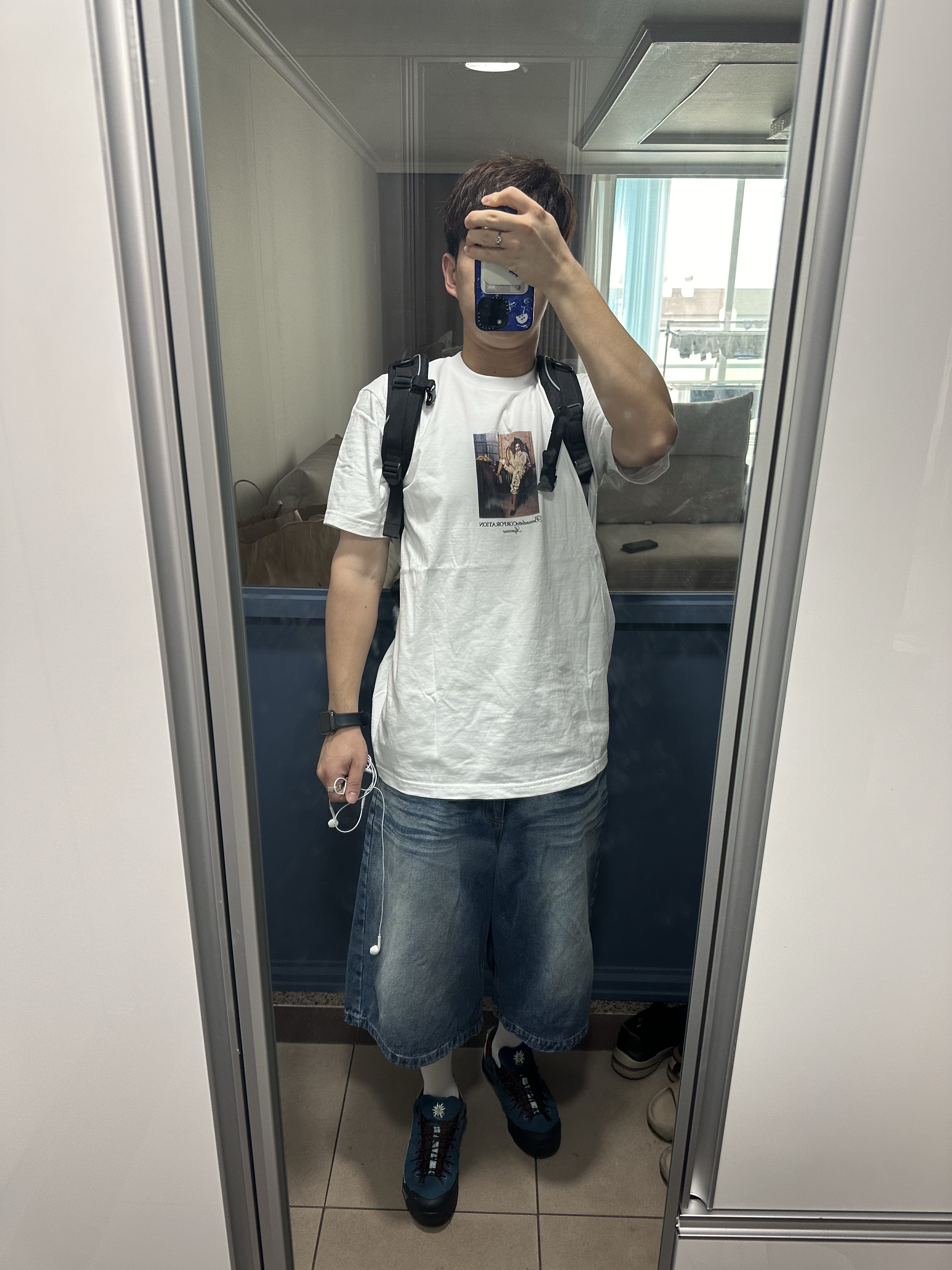 Supreme x Bernadette Corporation Fuck T-Shirt White - 23SS, Salomon x The Broken Arm X-Desalpes GTX for TBA Blue 착용 스타일
