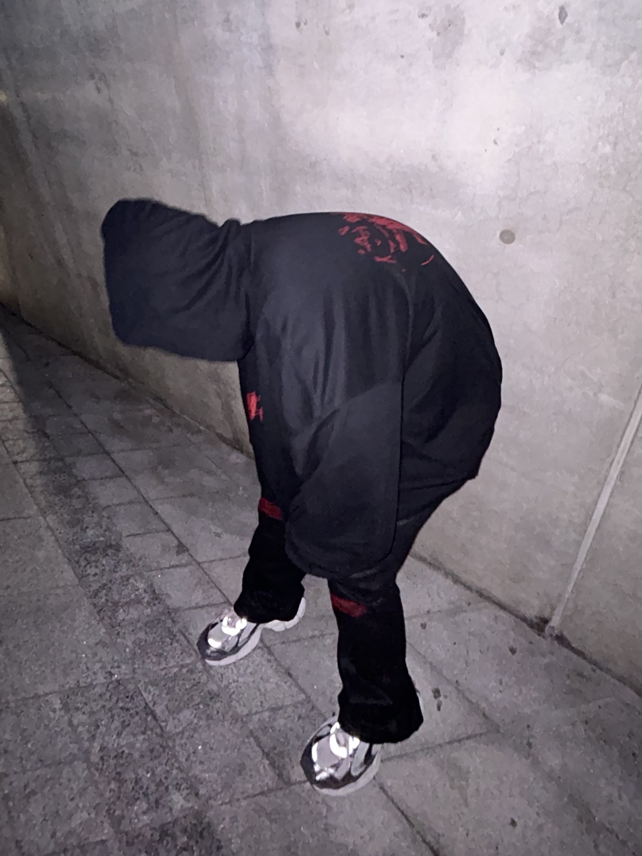 Undermycar x Emostanceclub Deremo Double Logo Oversized Hoodie Toreador - 23FW, Undermycar x Emostanceclub Emoun Destroyed Cowhide Suede Red Stitch Denim Toreador - 23FW 착용 스타일 - 2