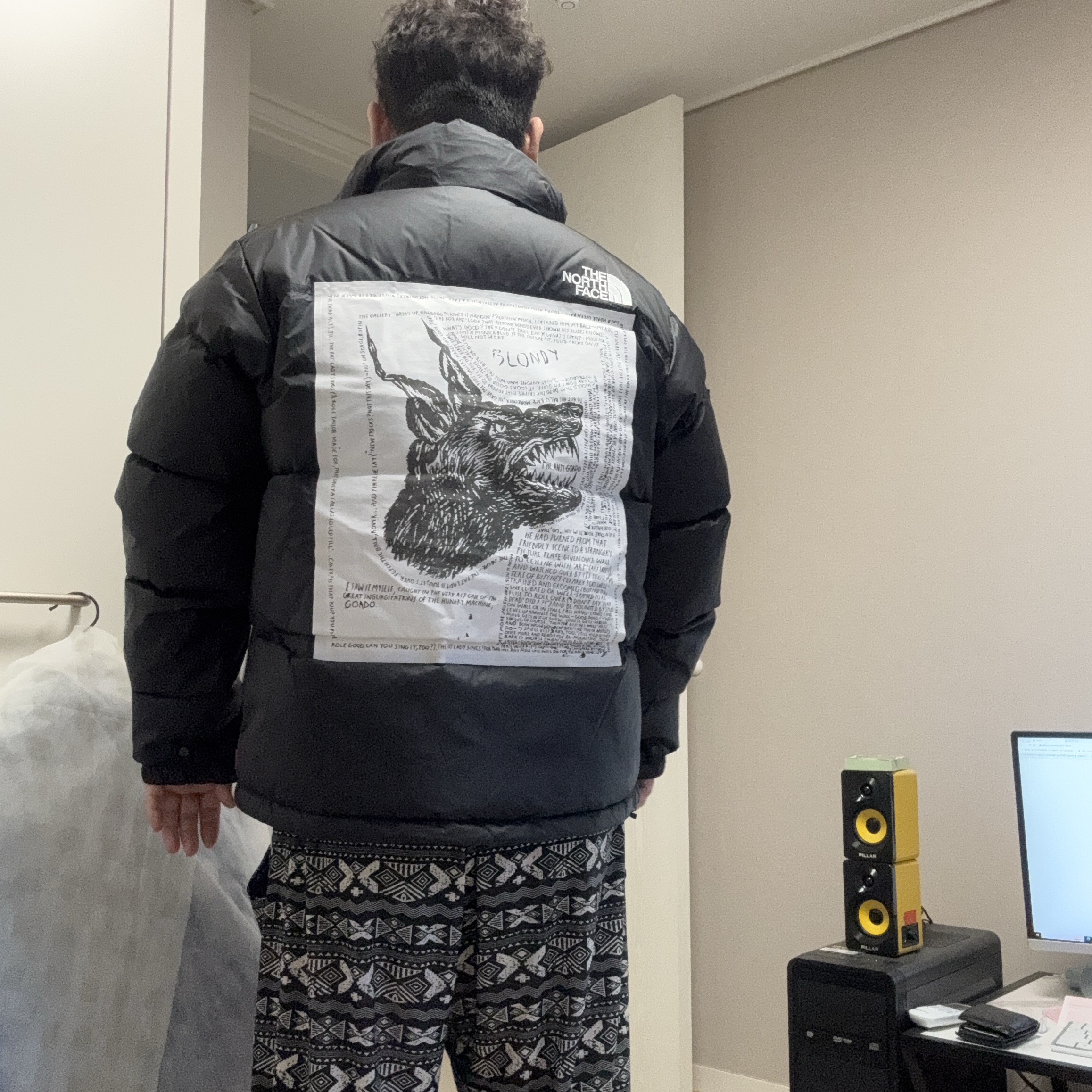 Supreme x The North Face Nuptse Jacket Black - 24FW 착용 스타일 - 1