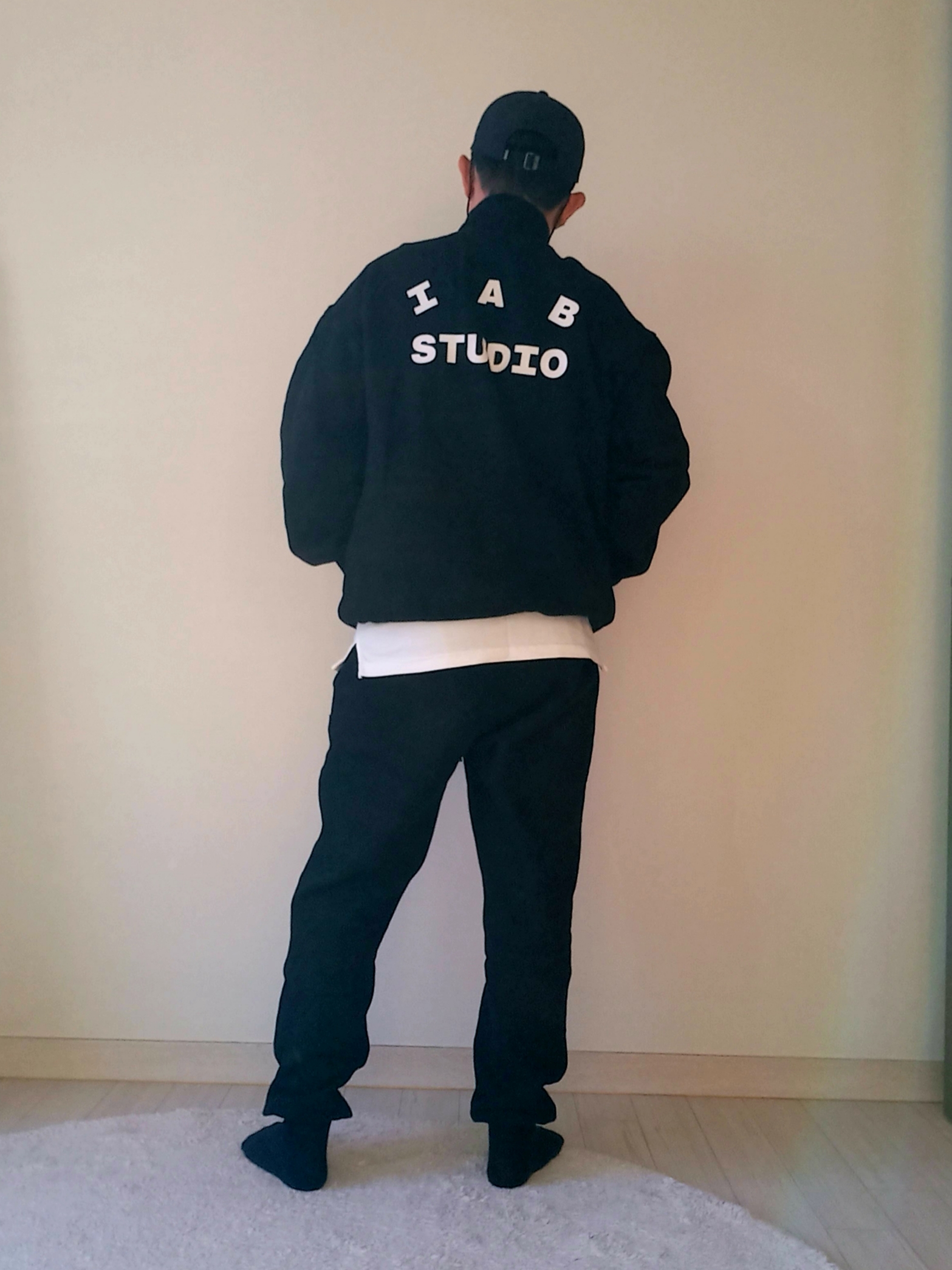 IAB Studio Socks White Black (5 Pack), Supreme Small Box T-Shirt White - 24SS 착용 스타일 - 3