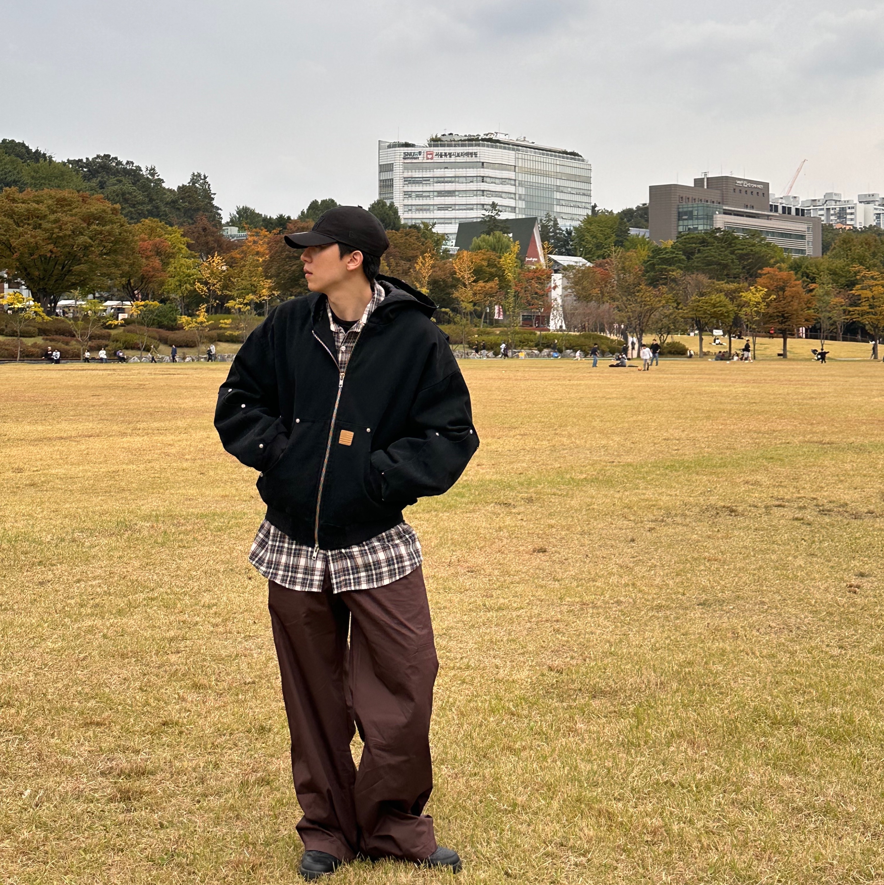 Nike x Supreme Air Force 1 Low Black, Stussy Basic New Era 9Twenty Basic Strapback Shadow 착용 스타일 - 1