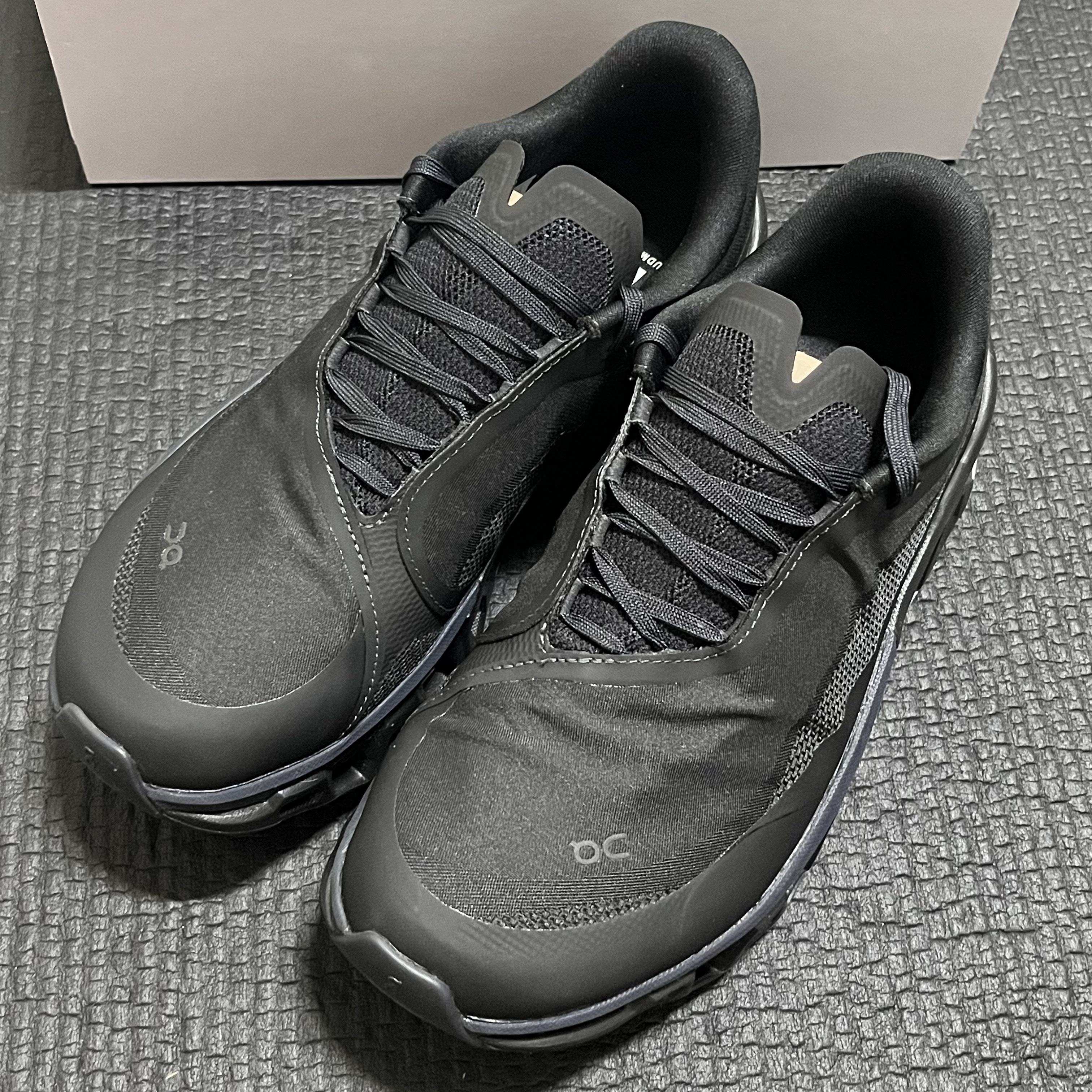 On Running x Post Archive Faction (Paf) Cloudmonster 2 Black Magnet, (W) On Running x Post Archive Faction (Paf) Cloudmonster 2 Black Magnet 착용 스타일