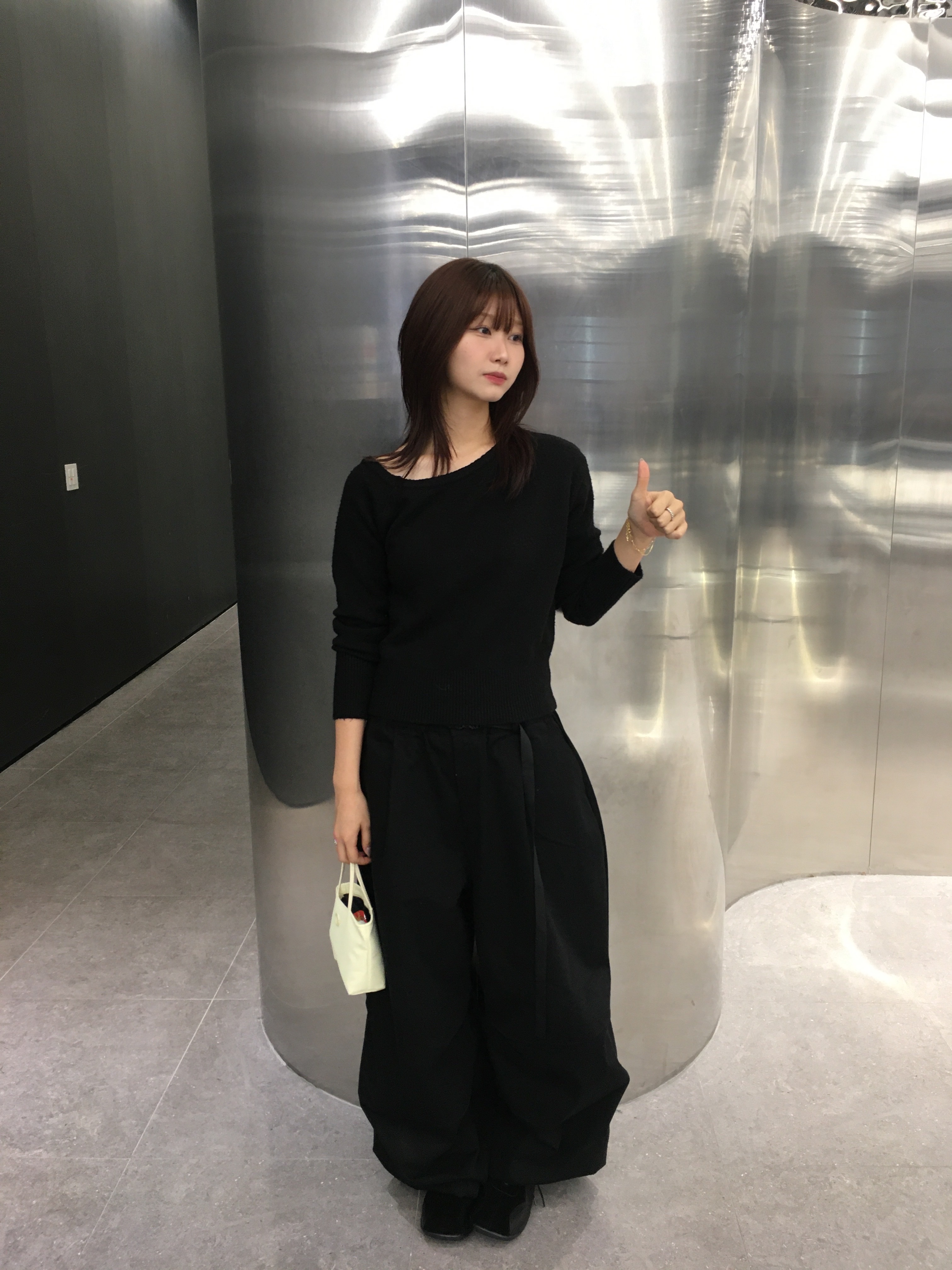 Pemont Square Black 착용 스타일 - 1