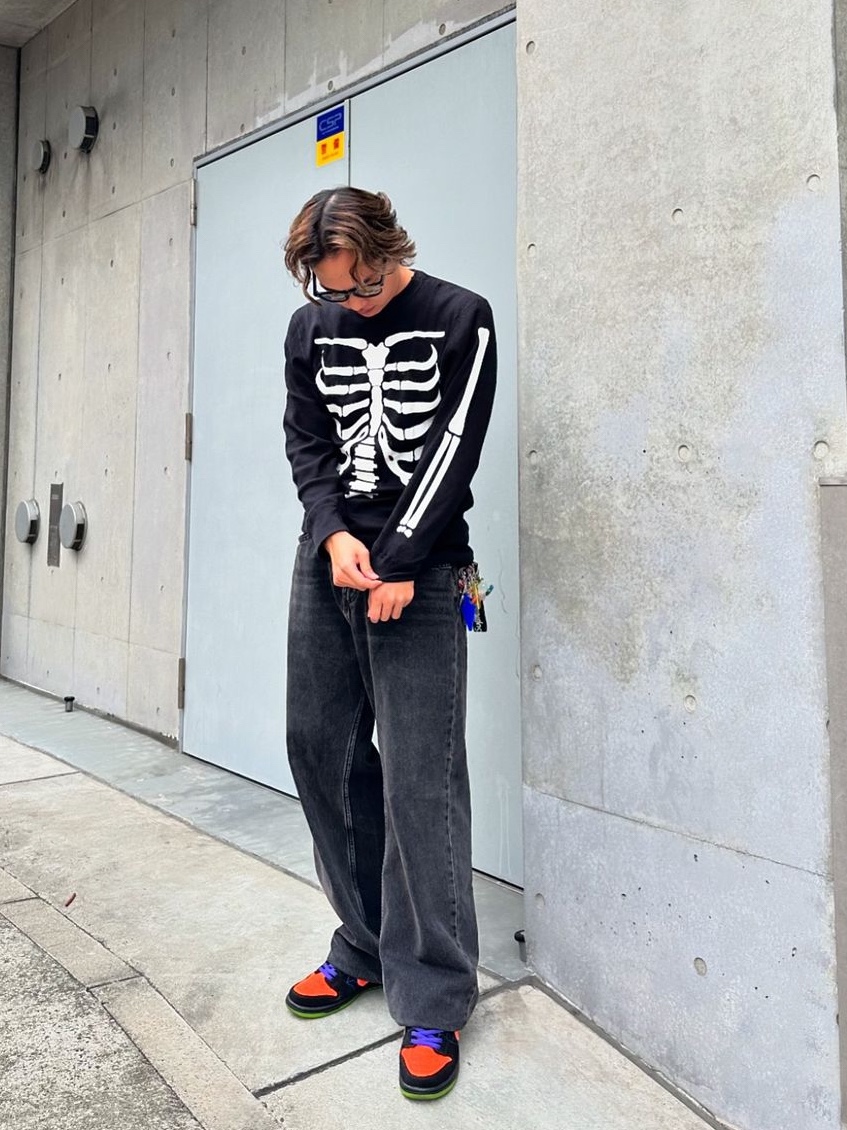 Supreme Hanes Bones Thermal Crew Black (1 Pack) 착용 스타일