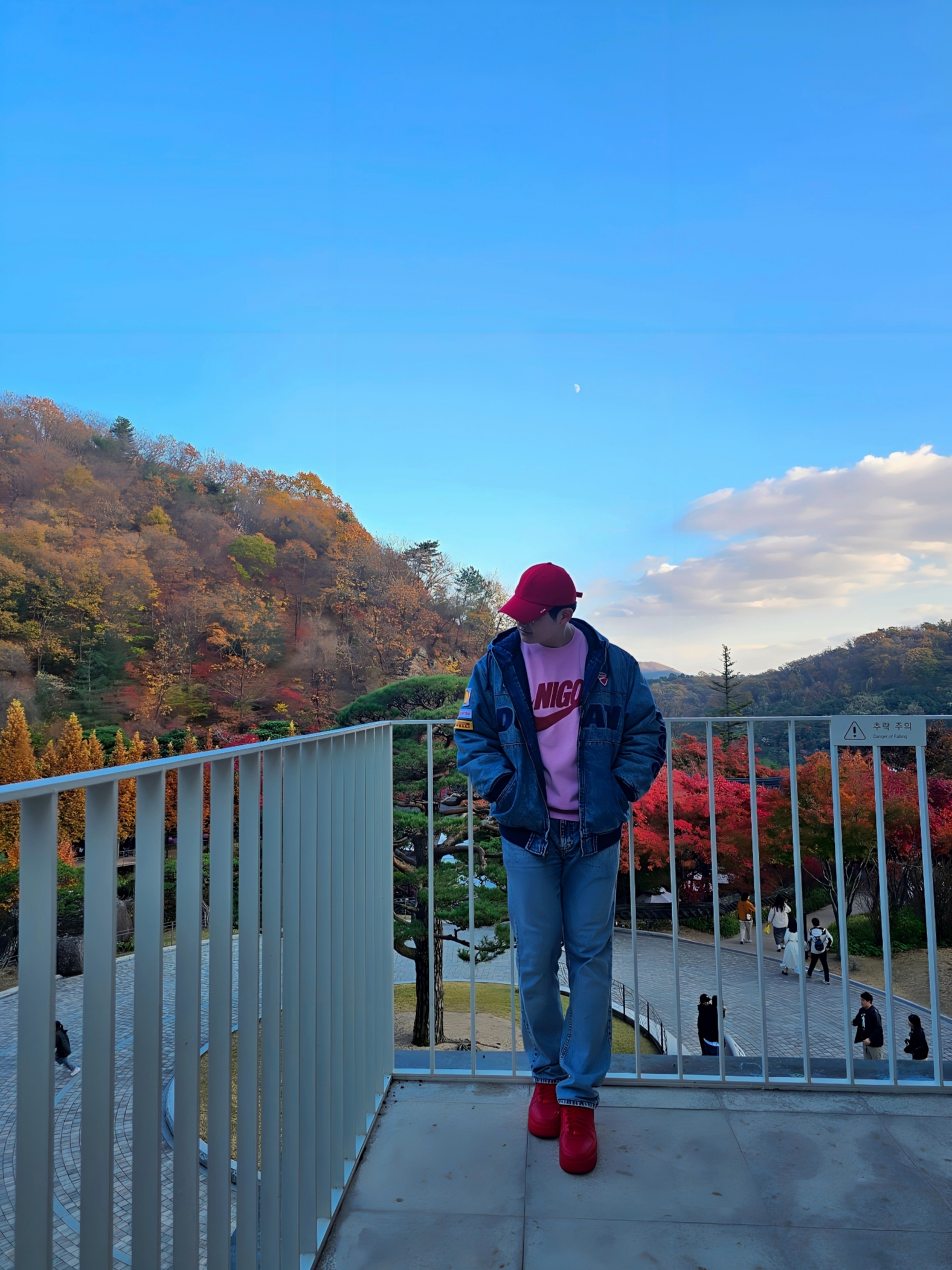 Supreme x Ducati Hooded Racing Jacket Denim - 24SS, Nike x Nigo Fleece Crewneck Sweatshirt Pink Rise (FV5941-621) 착용 스타일 - 1