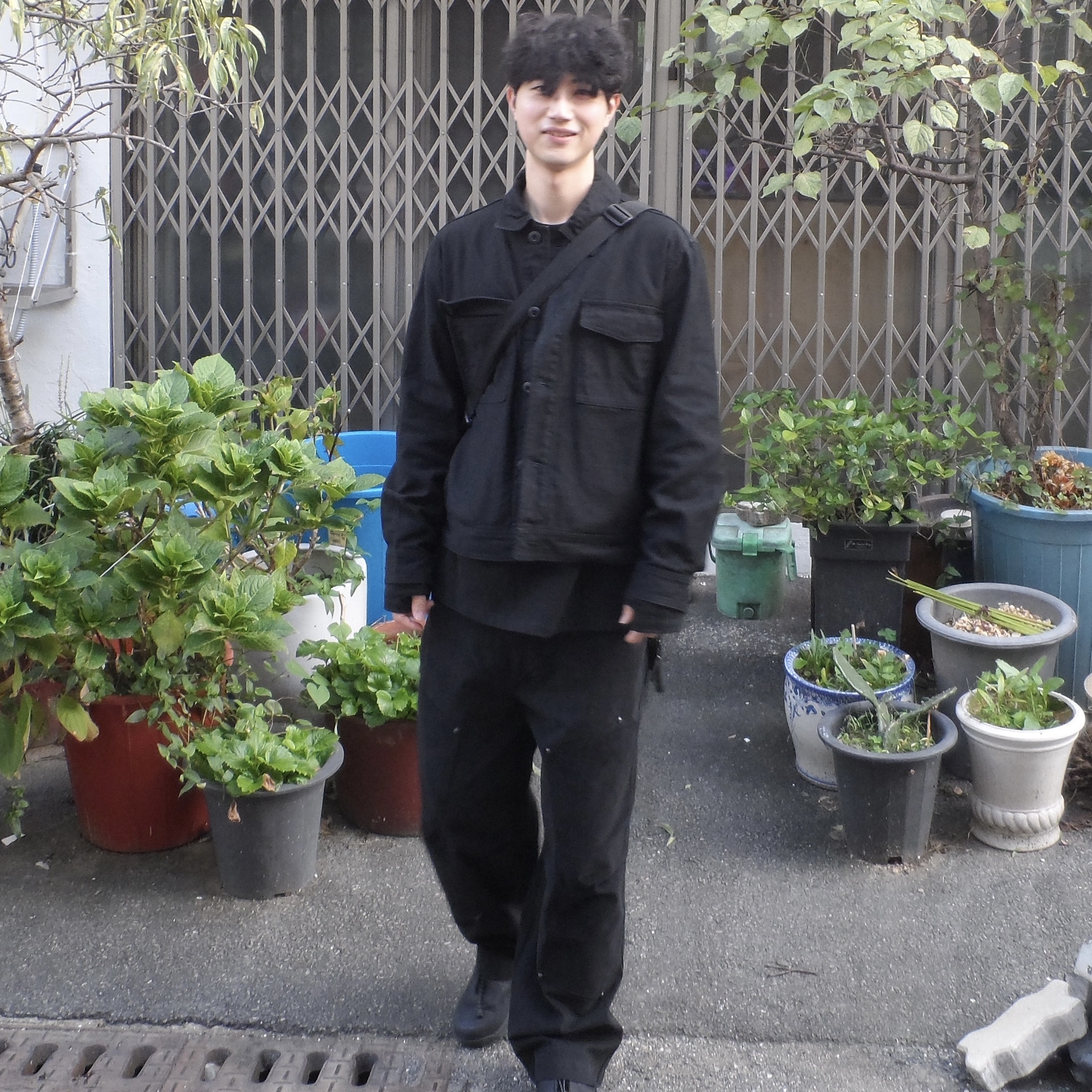 ETCE Velvet Double Knee Pants Black 착용 스타일 - 1