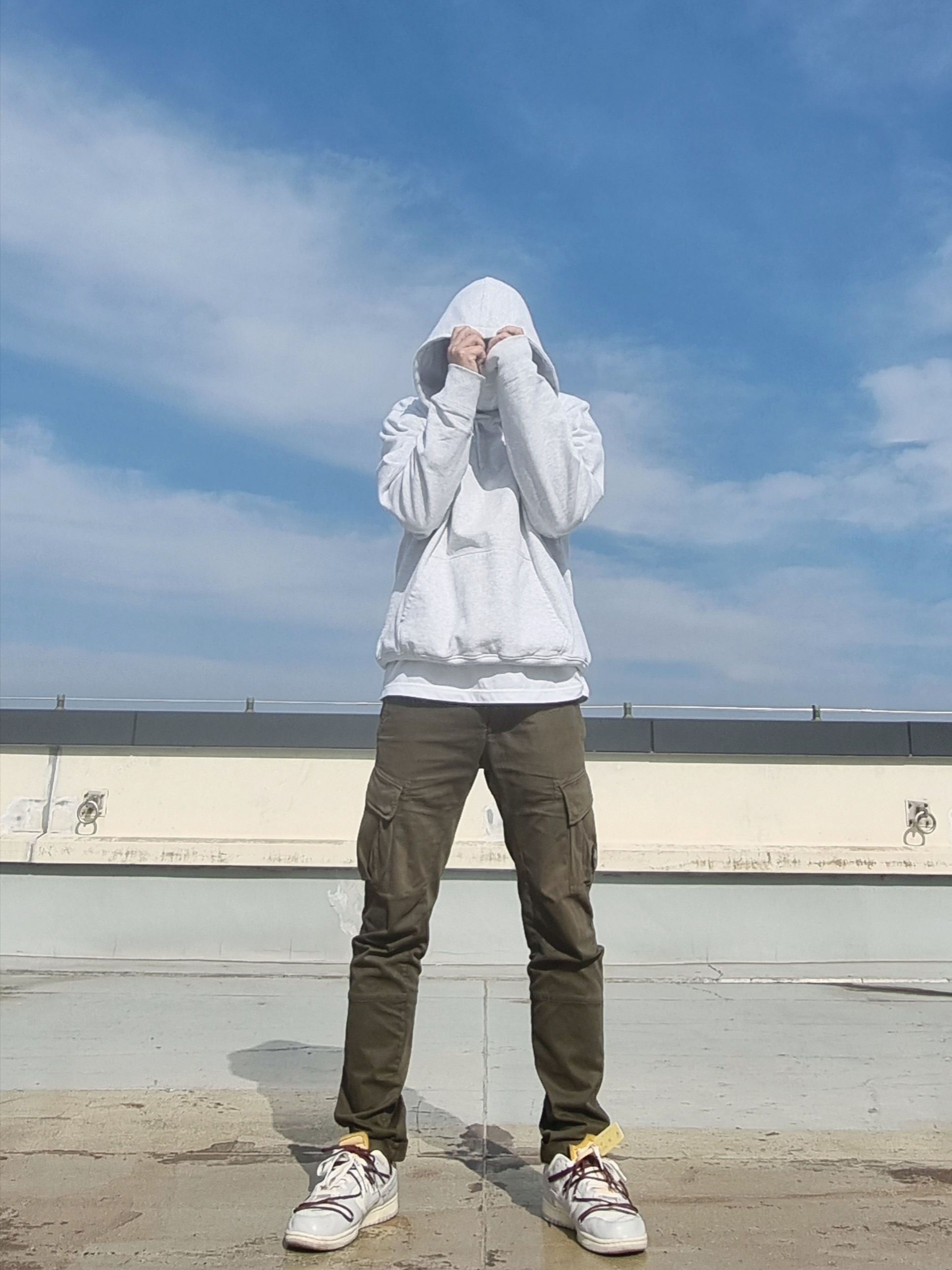 Stussy Basic Stussy Hoodie Ash Heather 2021, Nike x Off-White Dunk Low The 50 - Lot 46 착용 스타일 - 3