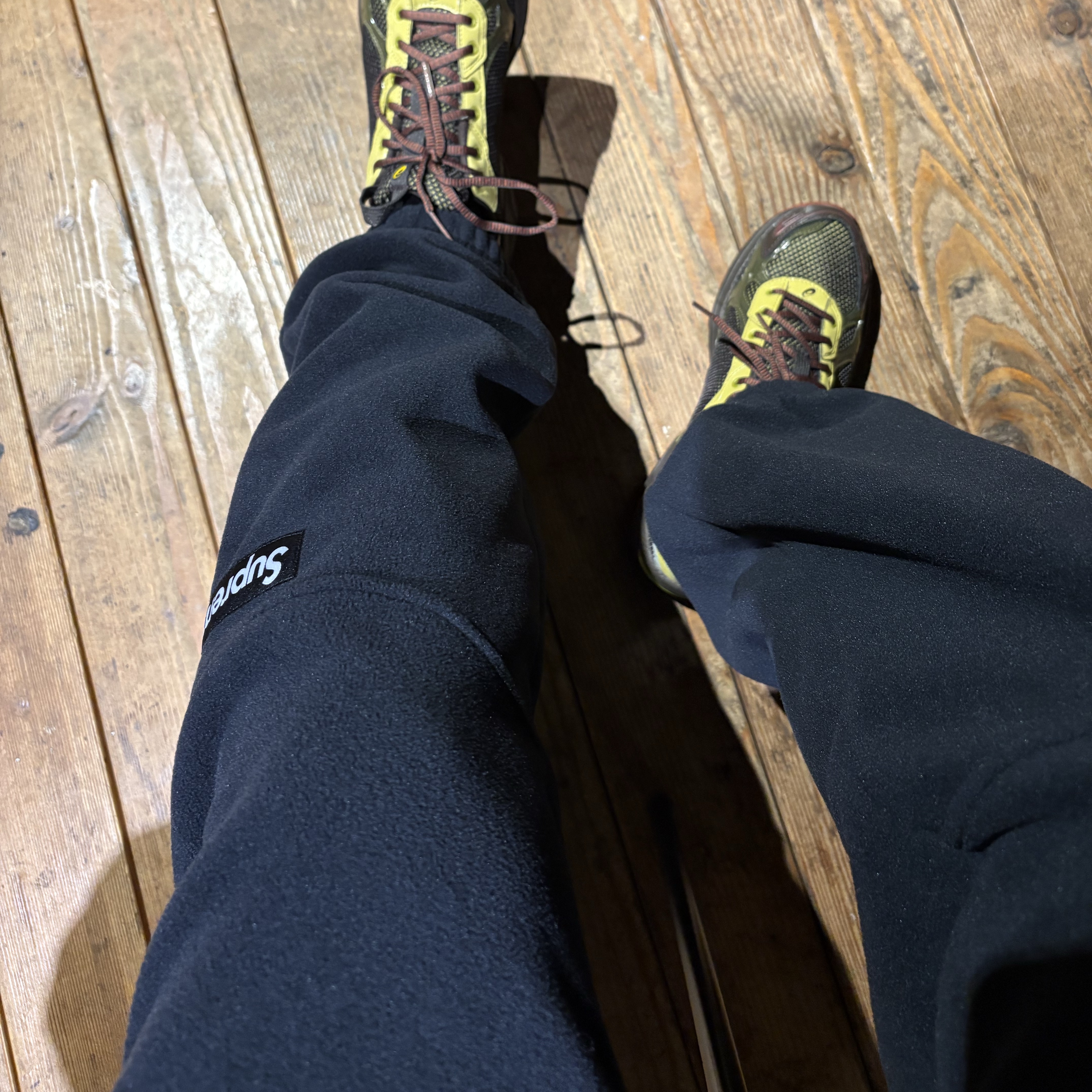 Supreme Polartec Pants Black - 23FW, Asics UB4-S Gel-1130 Demitasse 착용 스타일