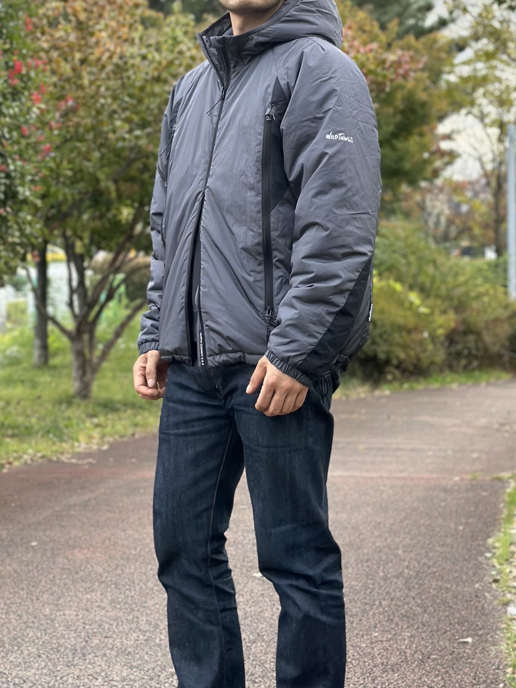 Wildthings Mountain Field Padding Jacket Graphite 착용 스타일 - 4