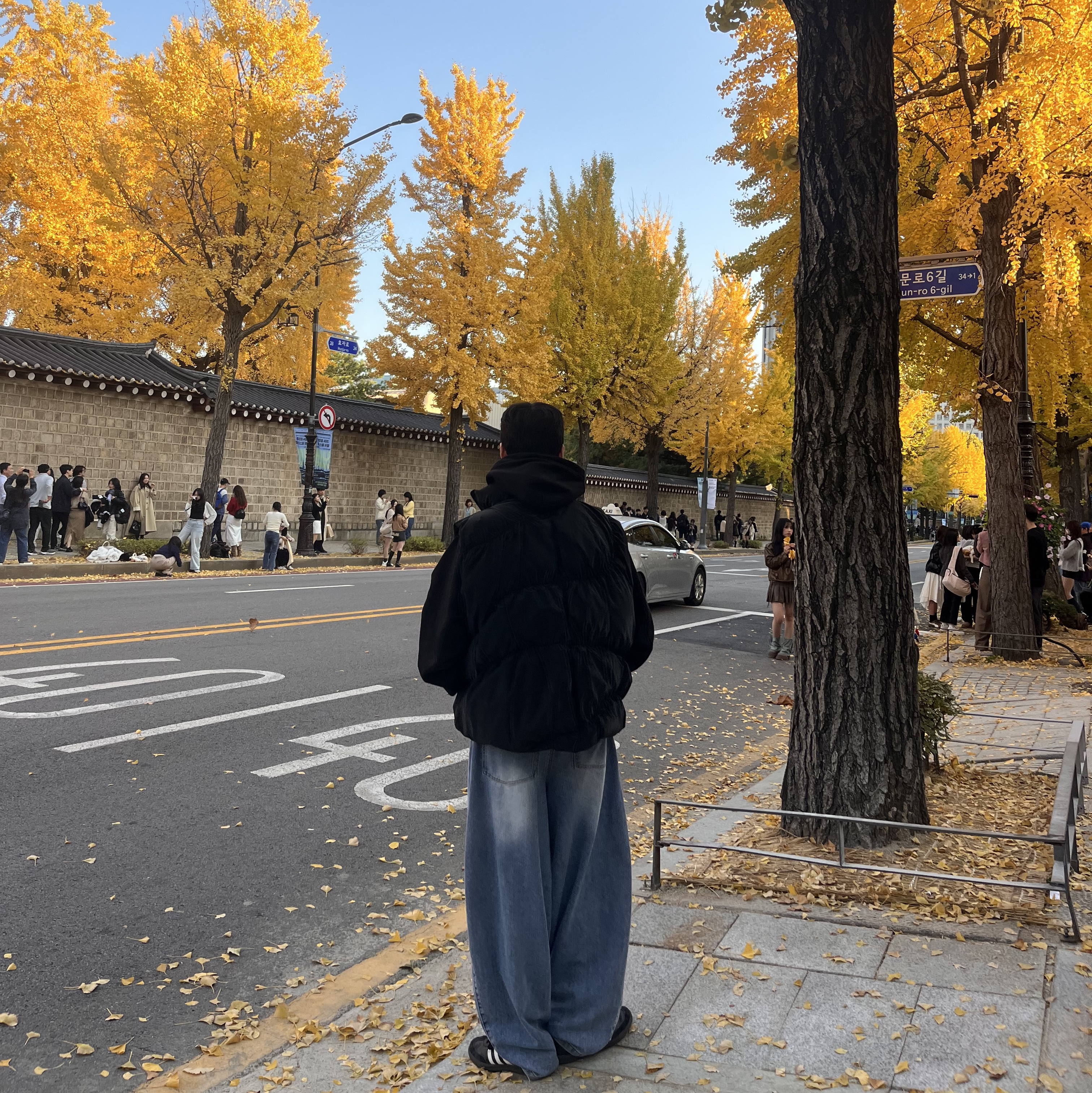 Ader Error Aren Down Vest Noir, Ader Error Prato AirPods Pouch Z-Blue 착용 스타일 - 2