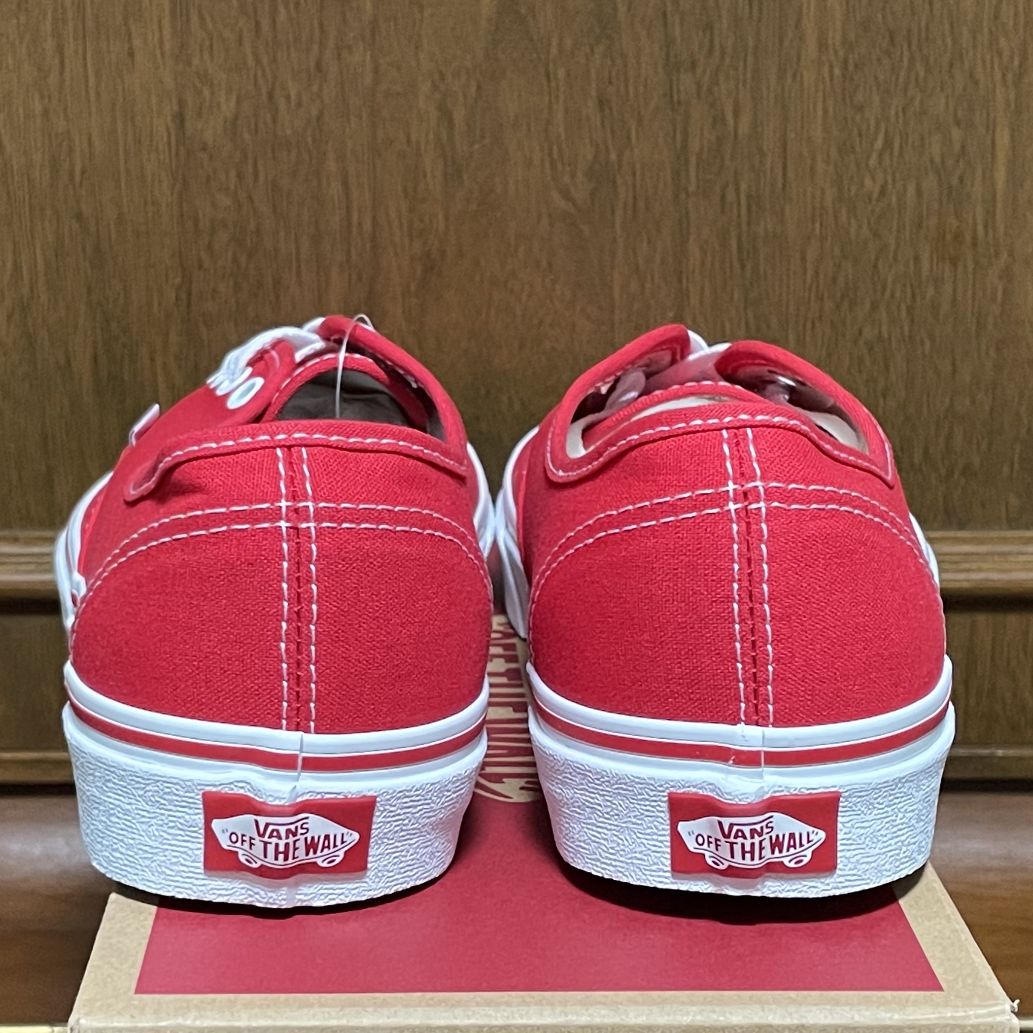 Vans Authentic Red 착용 스타일 - 4