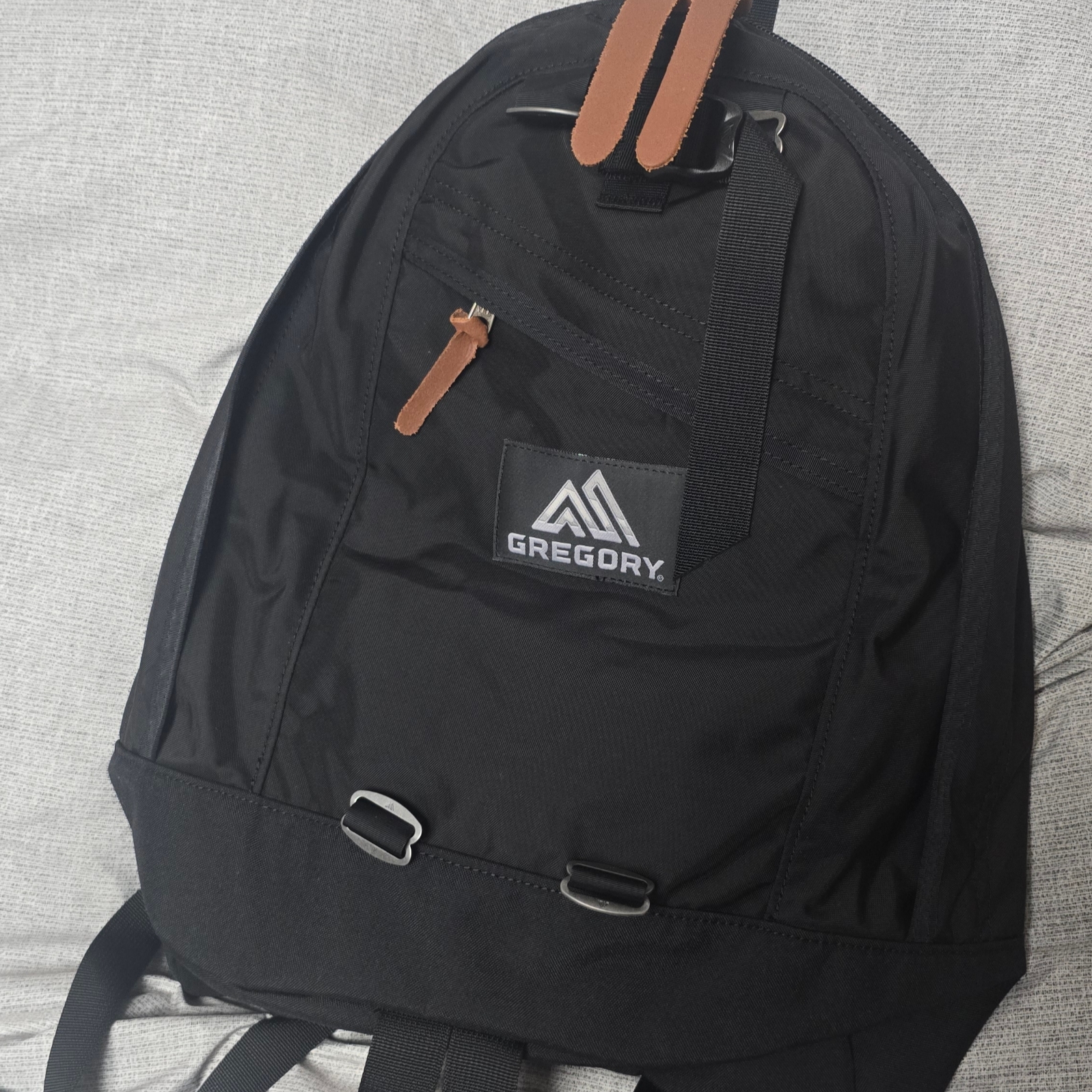 Gregory Fine Day V2 Black 착용 스타일