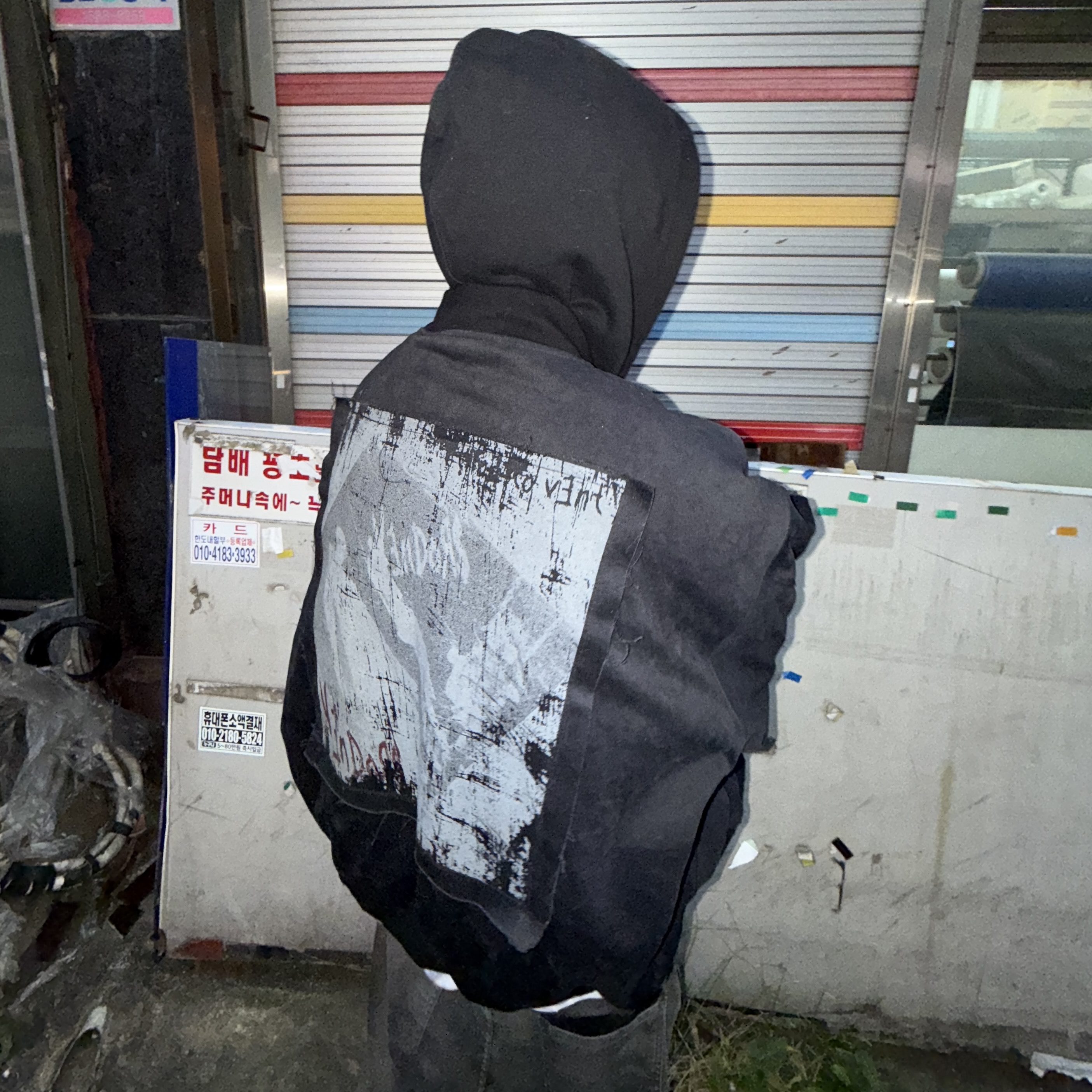 VENDORS Full DU$K Wide Baggy Pants Gray, Balenciaga 3XL Sneakers Black White 착용 스타일 - 4