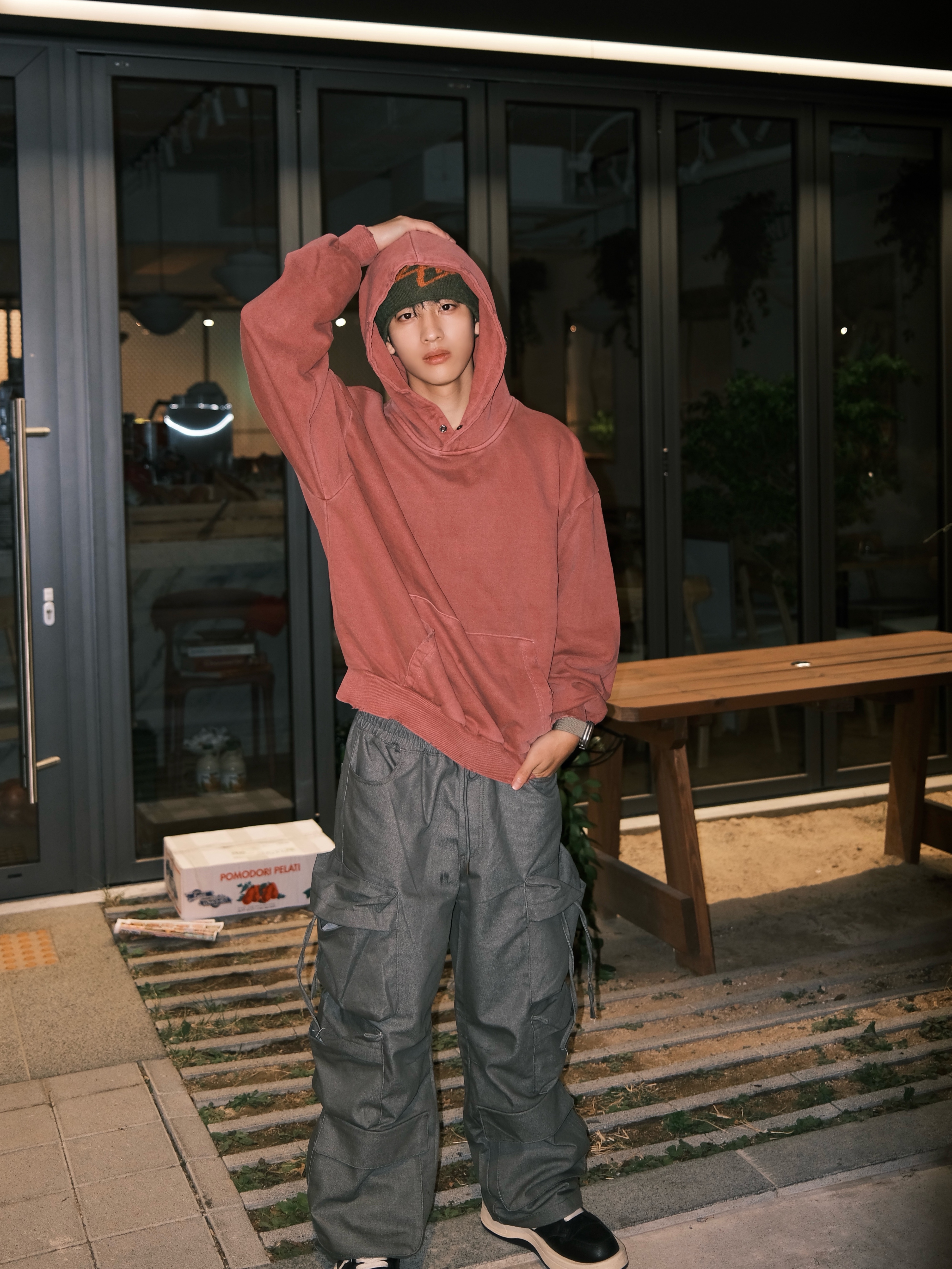 Stussy Brushed Out Stock Skullcap Beanie Olive, Converse x Drkshdw Turbowpn Black Cream 착용 스타일 - 3