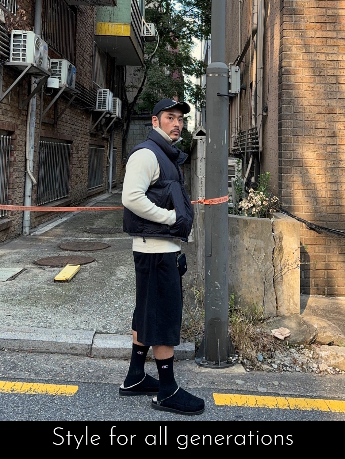 Millo Archive Crop Over Vest Black 착용 스타일 - 2