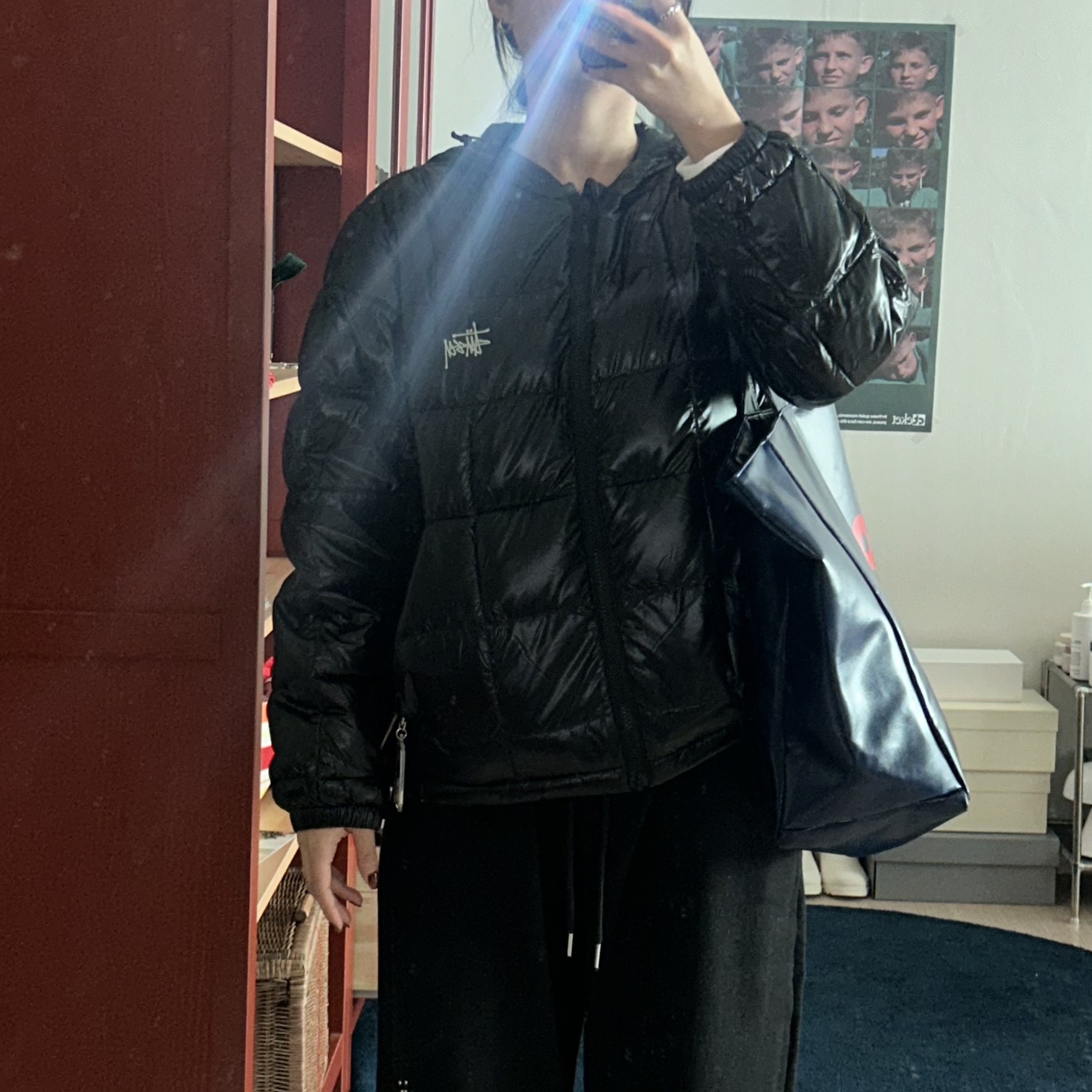 Stussy Midweight Hooded Puffer Black 착용 스타일