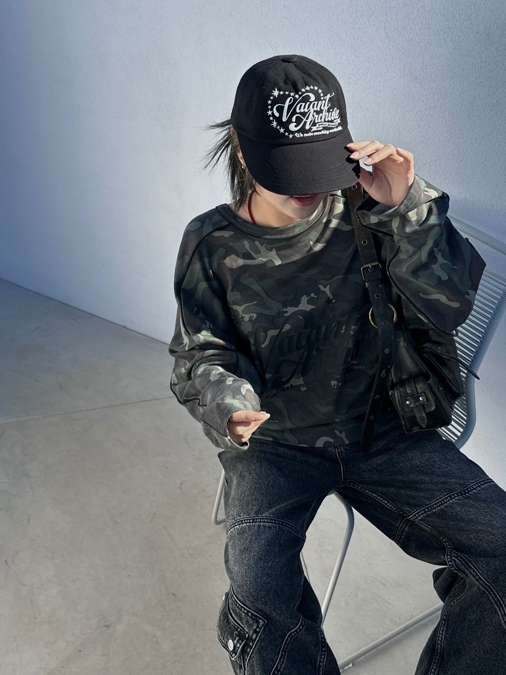 Vacant Archive Men Foden Rugby Long Sleeve T-Shirt Camo, Vacant Archive Men Foden Rugby Long Sleeve T-Shirt Black 착용 스타일