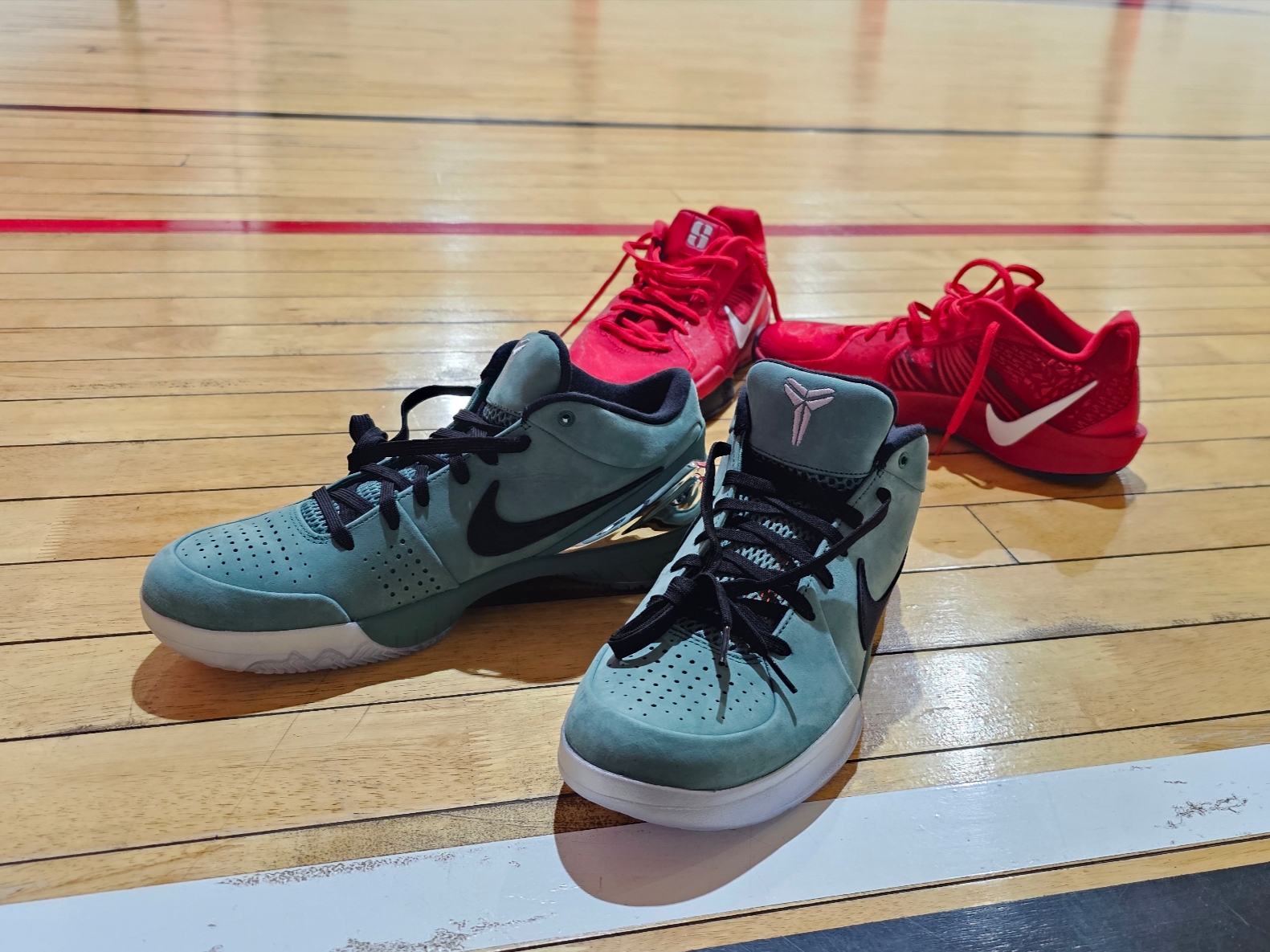 Nike Kobe 4 Protro Girl Dad, Nike Sabrina 2 EP Sport Red 착용 스타일