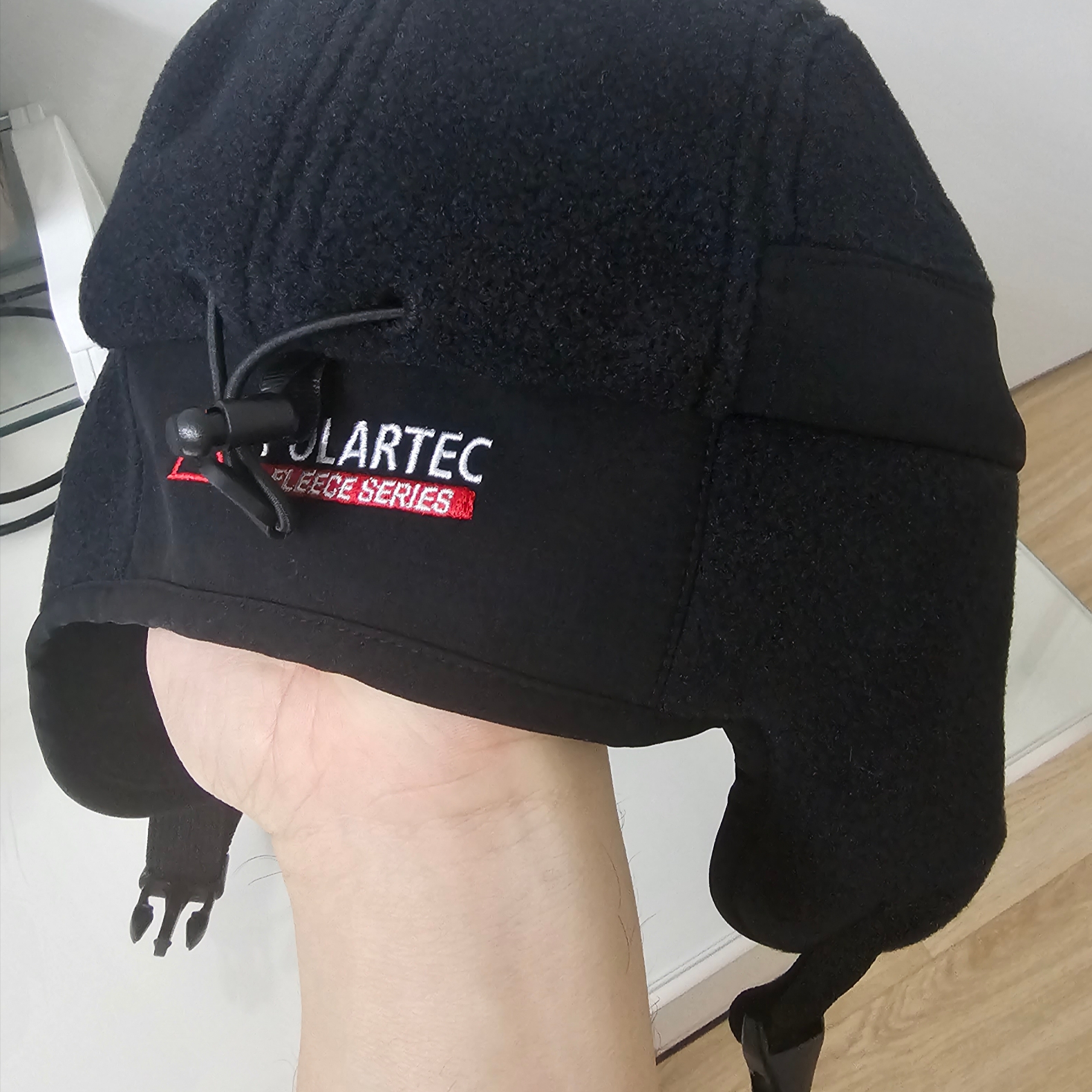 Palace Polartec Mask 5-Panel Black - 24FW 착용 스타일 - 2