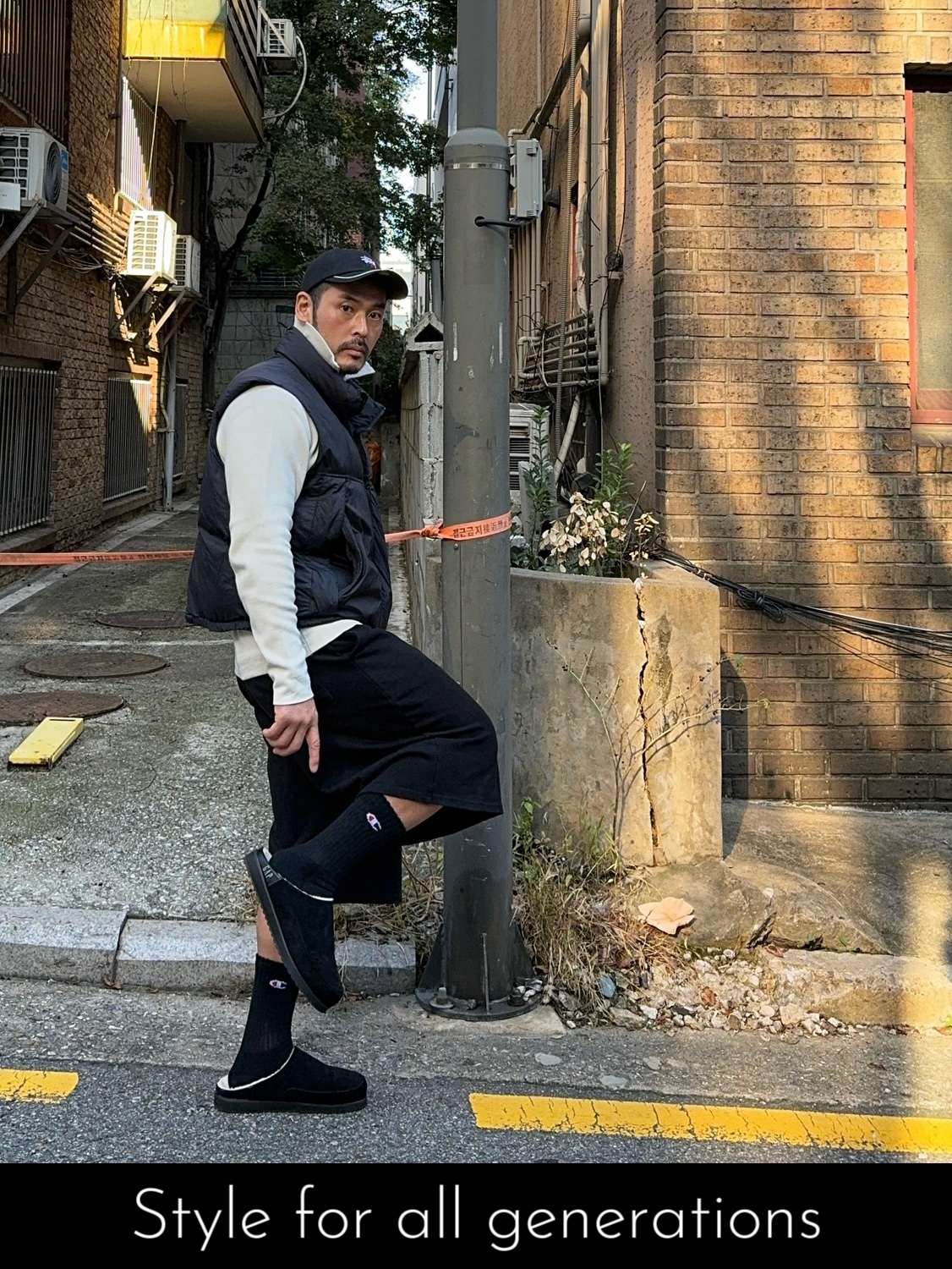 Millo Archive Crop Over Vest Black 착용 스타일 - 3
