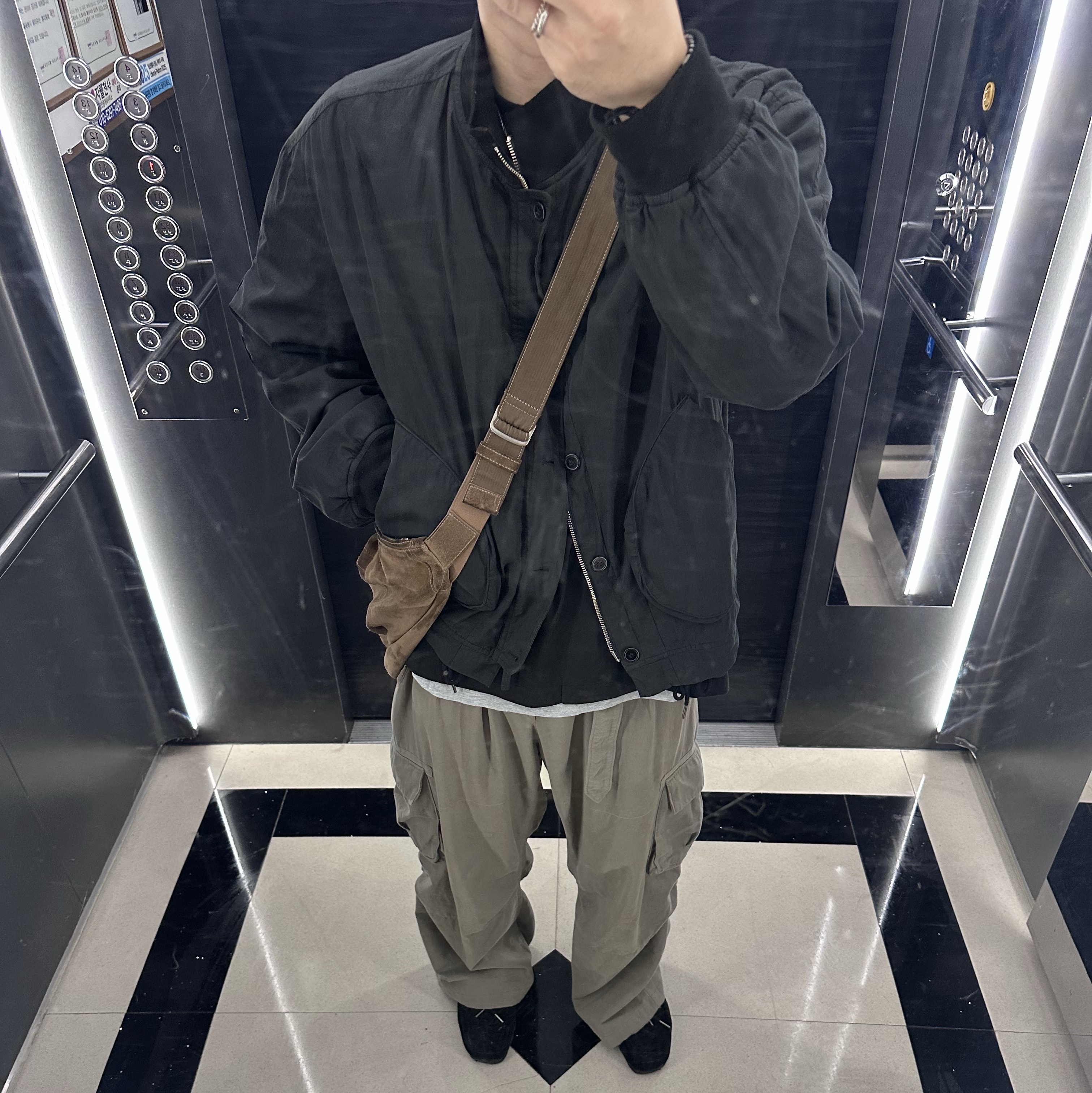Polyteru Belted Cargo Pants 1.2v Olive Gray, [프리오더] Polyteru Wallabee Shoes Woven Black 착용 스타일