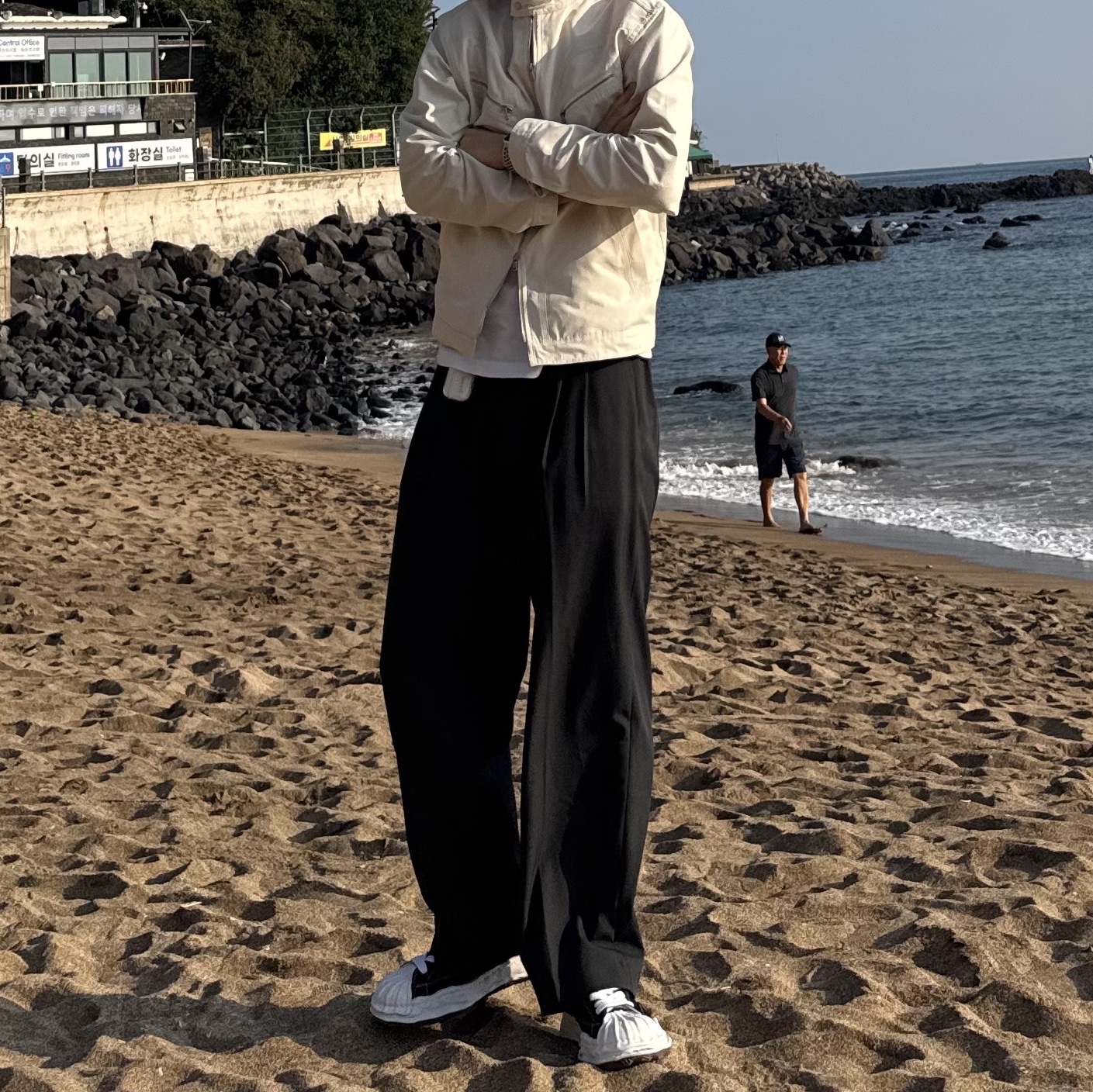 Maison Mihara Yasuhiro Blakey OG Sole Canvas Low-top Sneakers Black White 착용 스타일