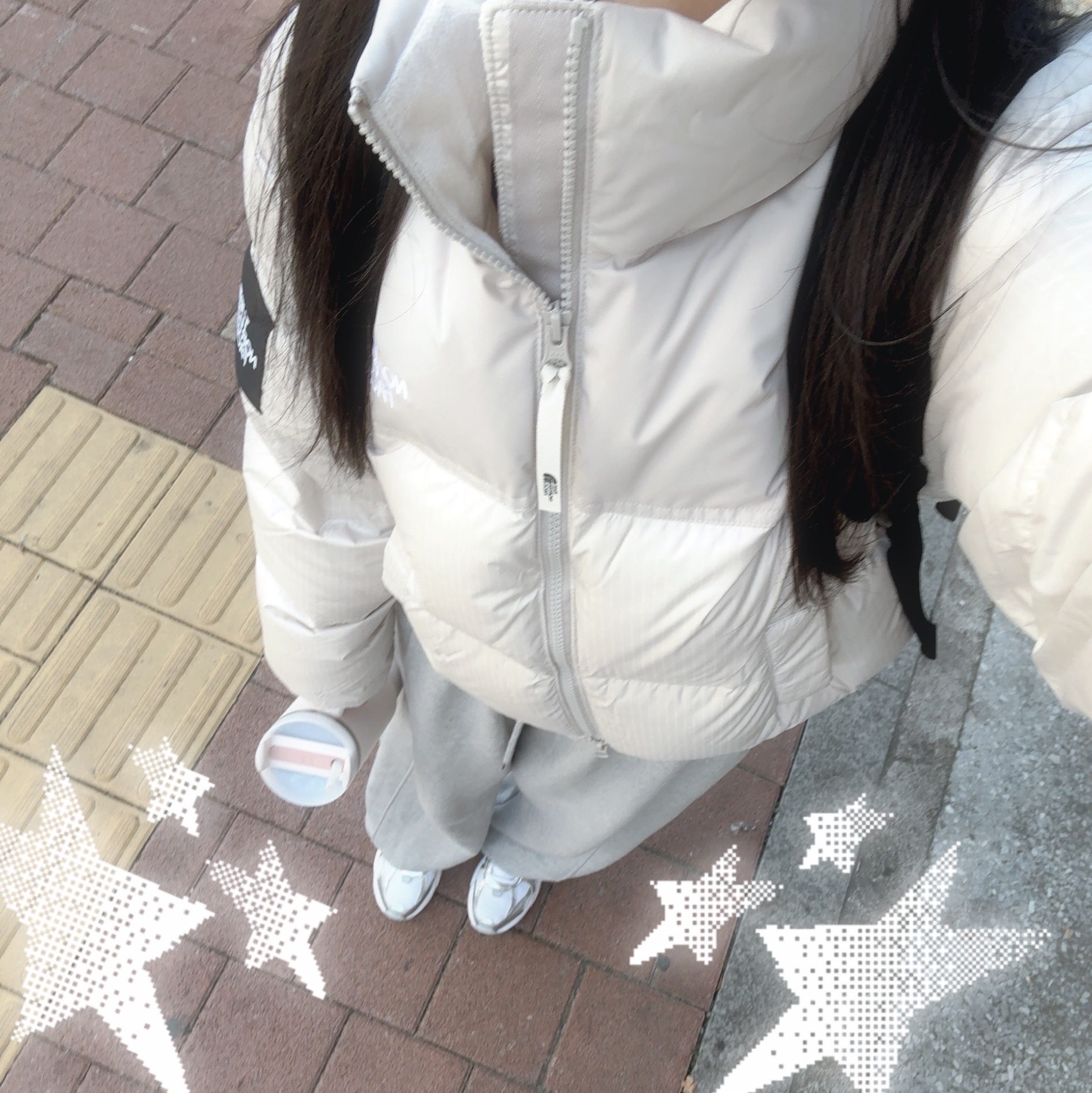 (W) The North Face White Label Novelty Nuptse Down Jacket Cream Beige 착용 스타일