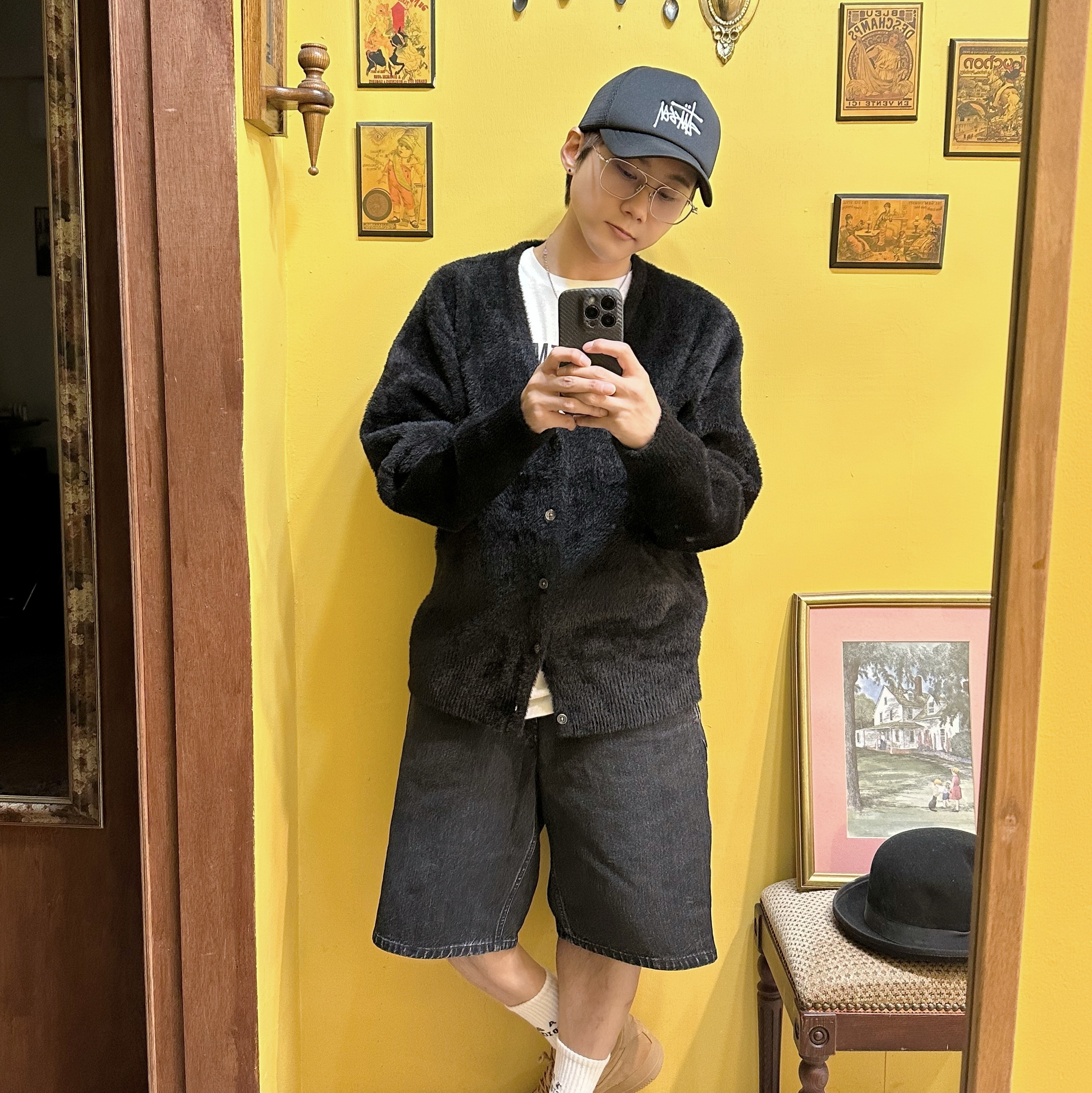 Supreme x Nike Denim Short Black - 24SS, Stussy Shaggy Cardigan Black 착용 스타일