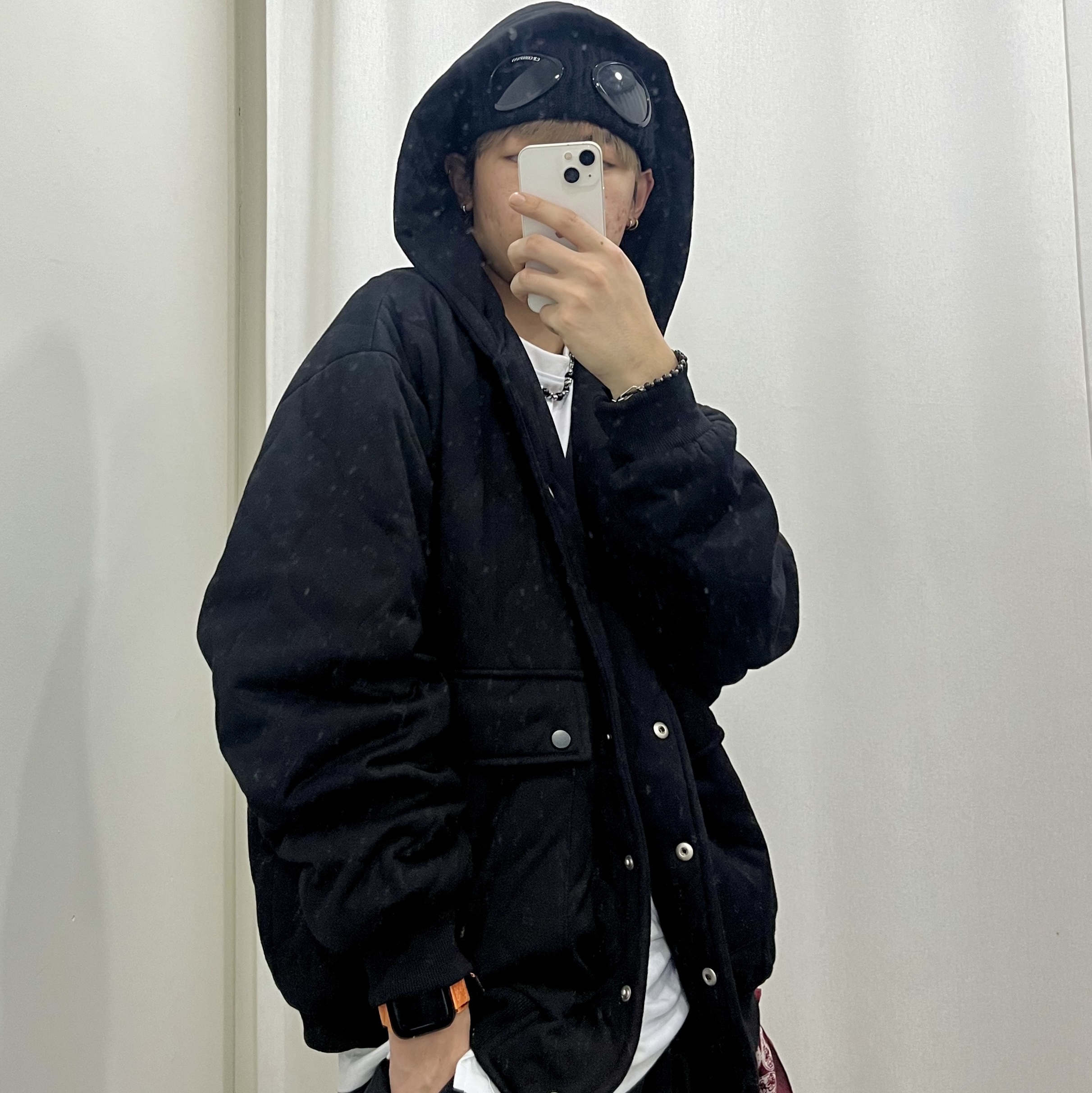 C.P. Company Extra Fine Merino Wool Goggle Beanie Black 착용 스타일 - 3