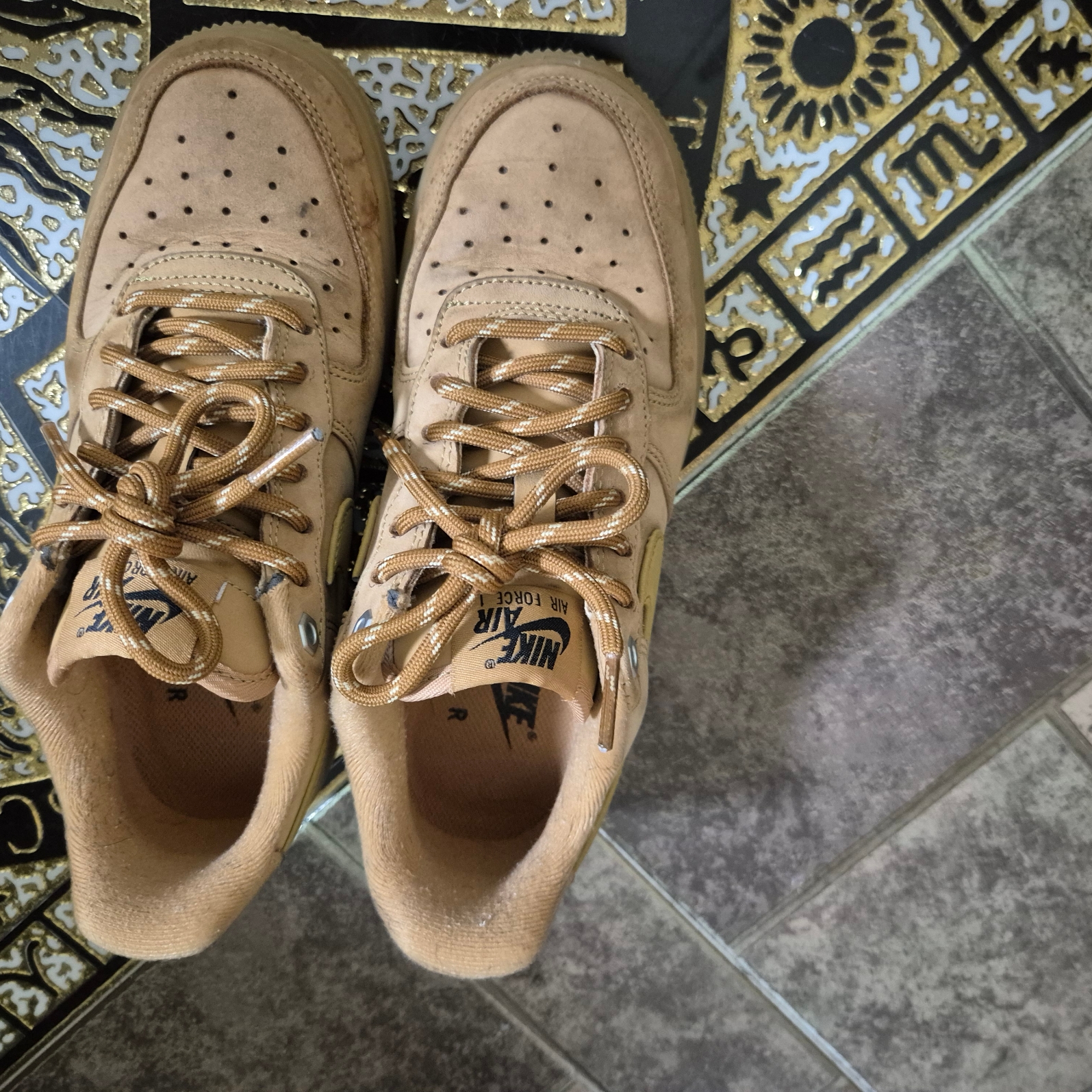 (W) Nike Air Force 1 '07 WB Flax Wheat 착용 스타일