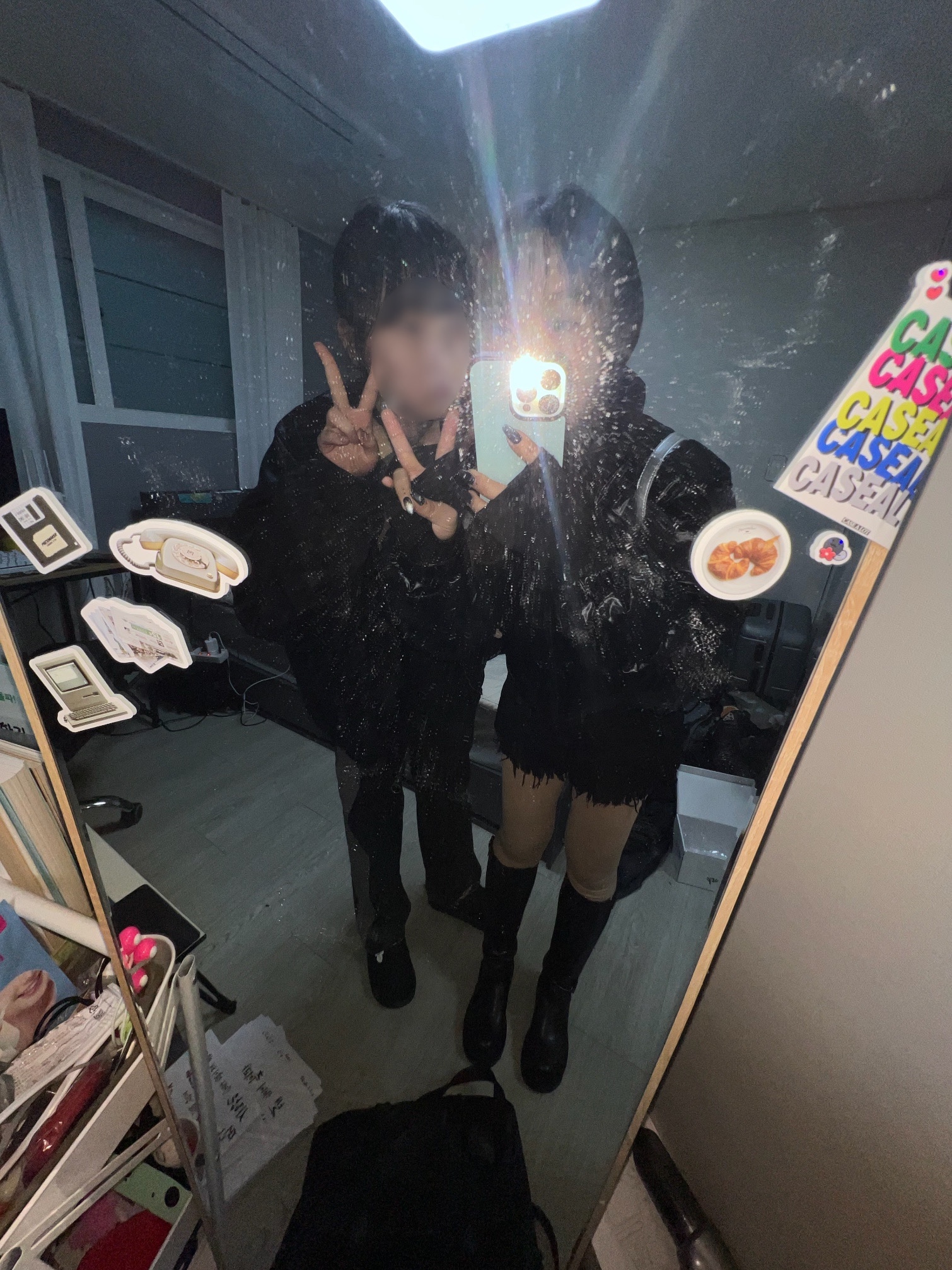 (W) The North Face Nuptse Short Jacket Black 착용 스타일